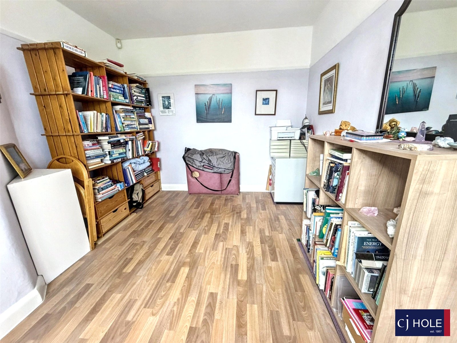 4 bedroom Bungalow for sale in Hucclecote
