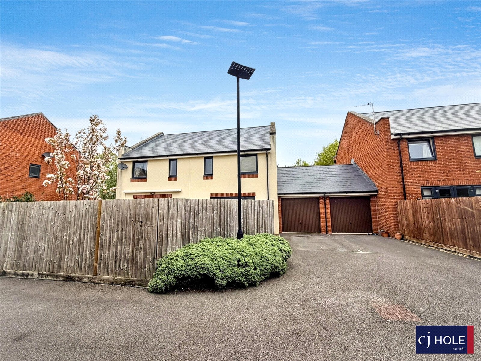 3 bedroom House for sale in Brockworth, Gloucester