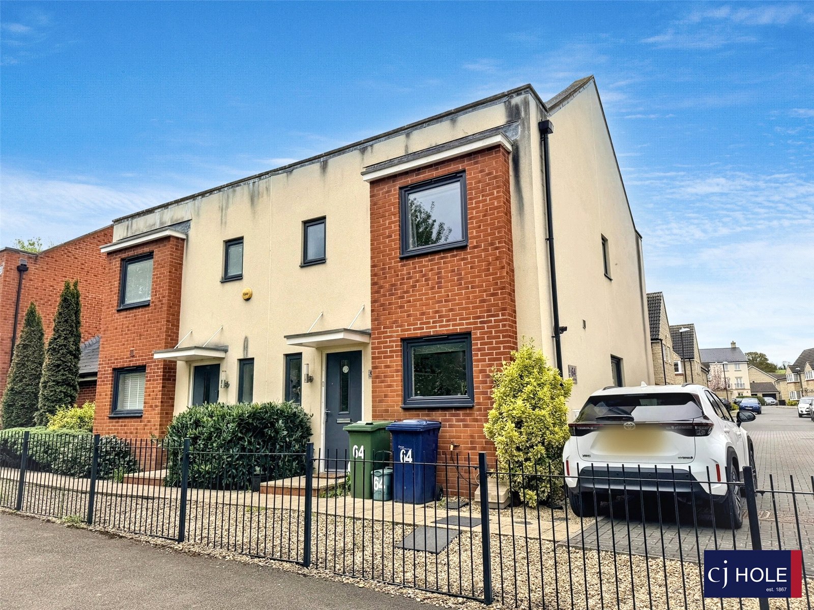 3 bedroom House for sale in Brockworth, Gloucester
