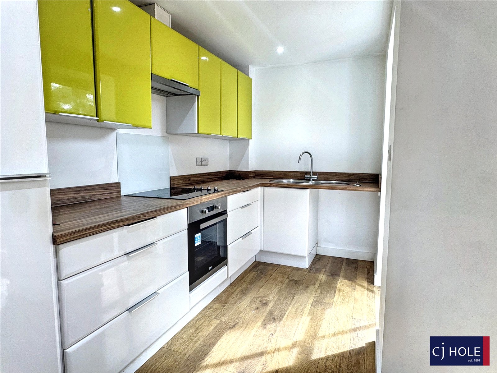 1 bedroom Flat for sale in Gloucester