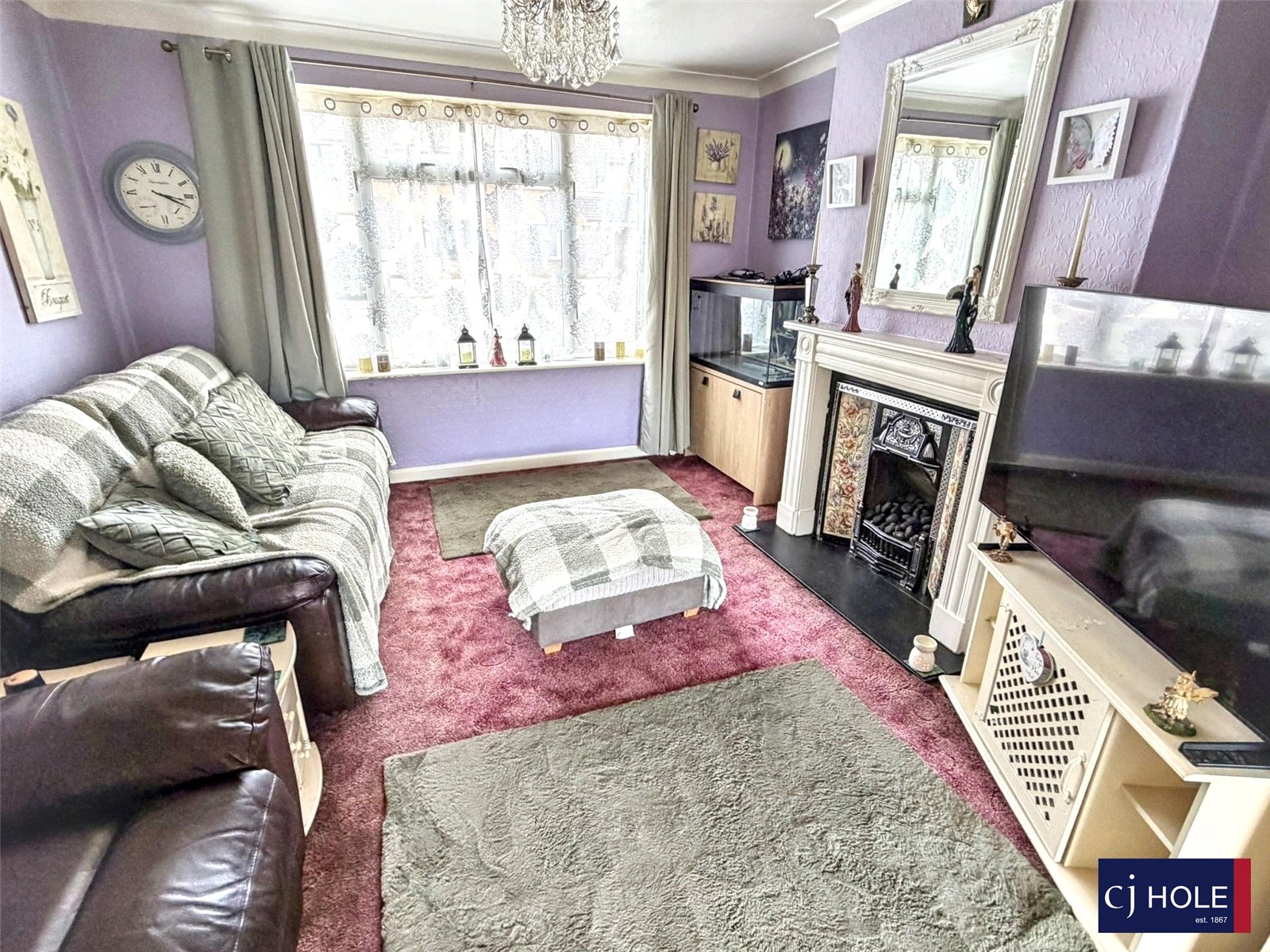 3 bedroom House for sale in Hucclecote, Gloucester