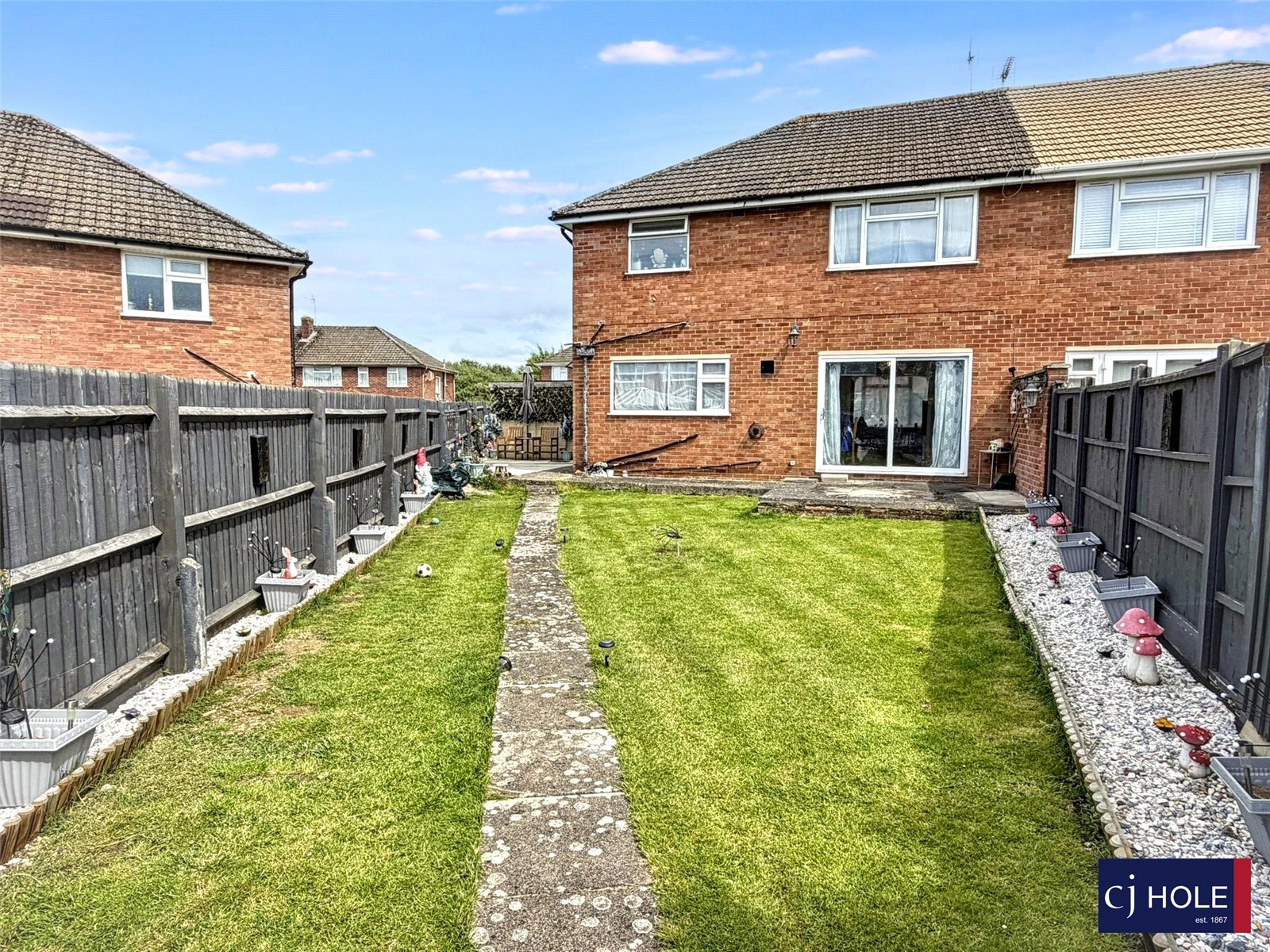 3 bedroom House for sale in Hucclecote, Gloucester