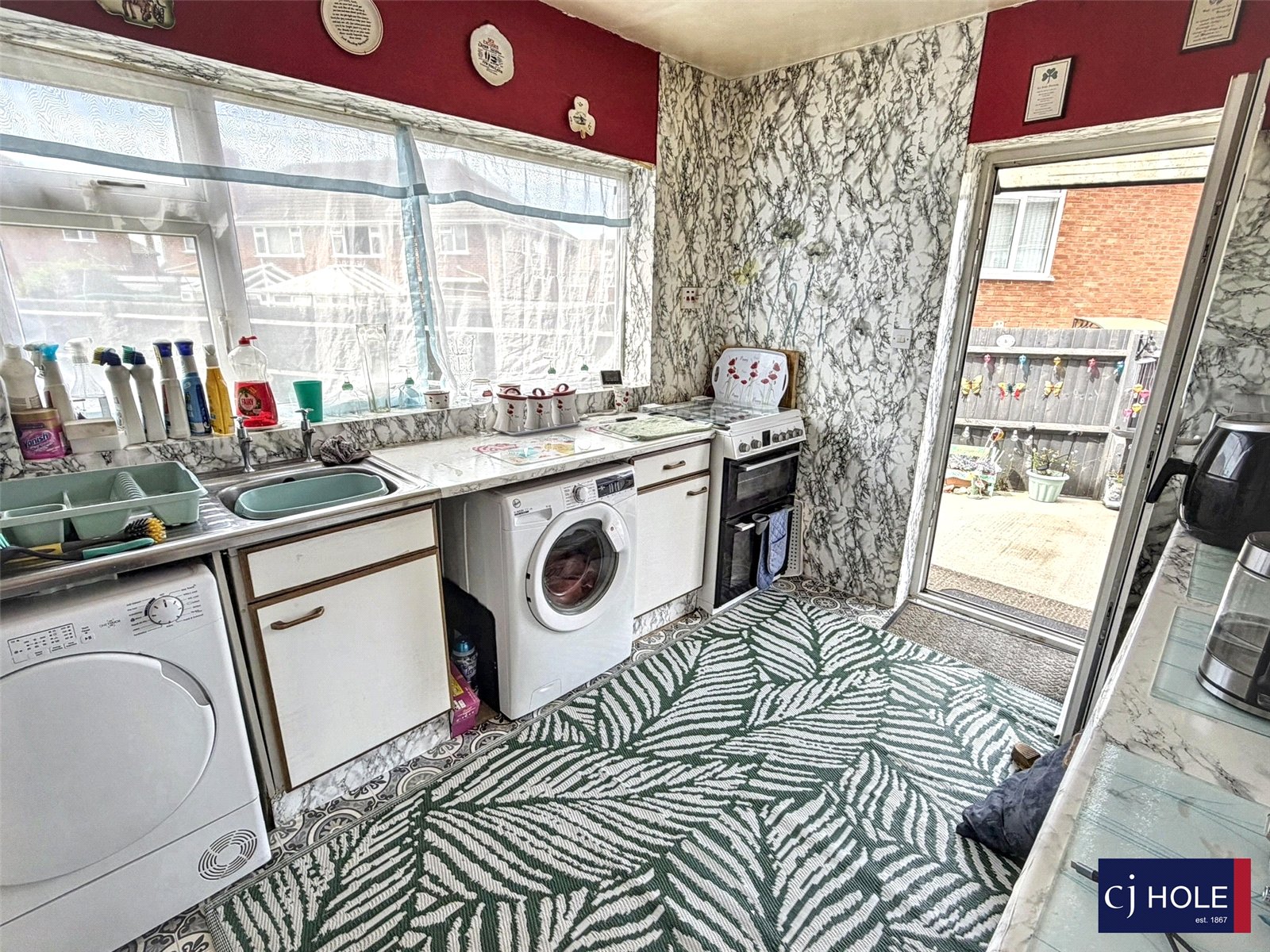 3 bedroom House for sale in Hucclecote, Gloucester