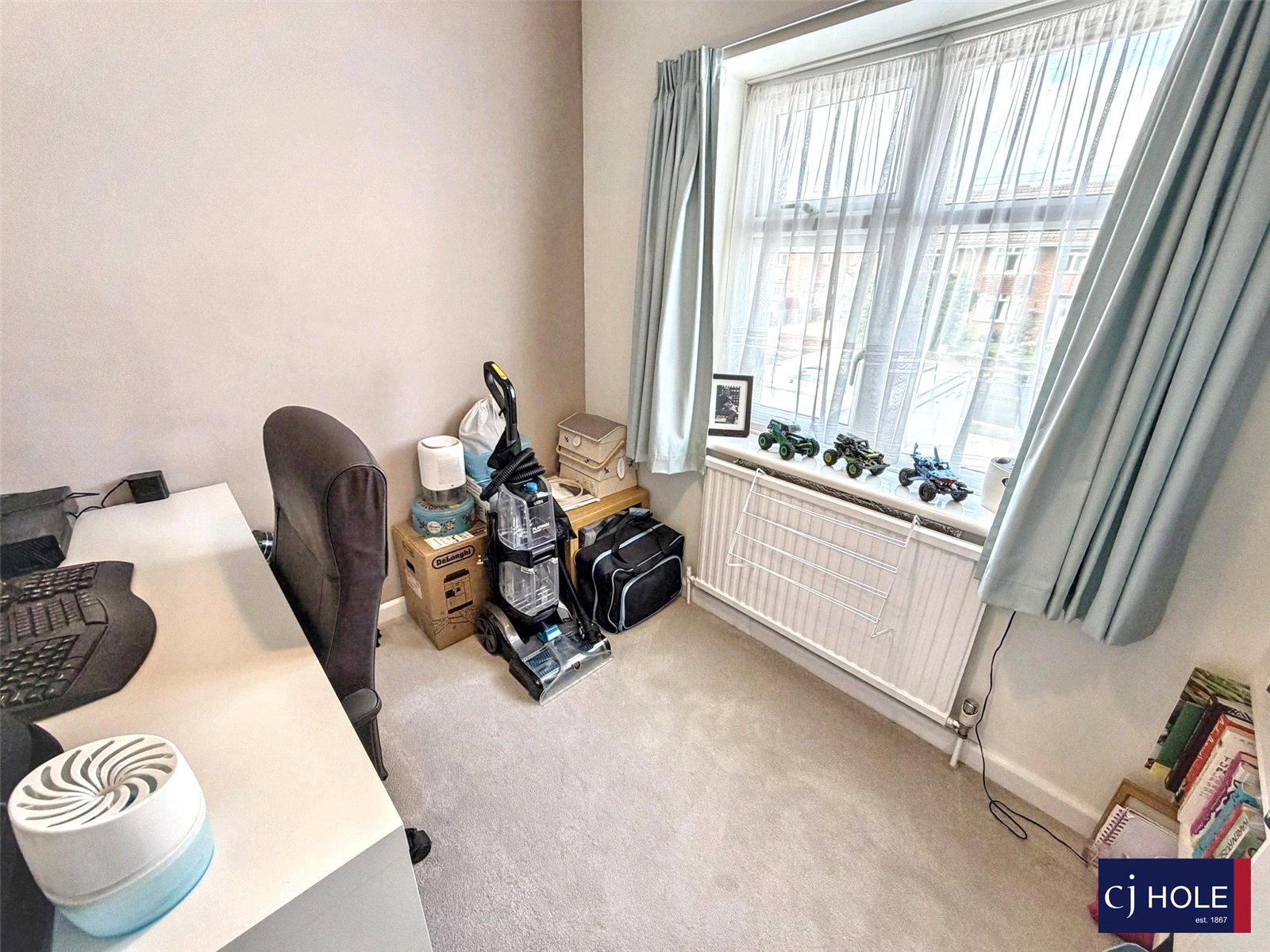 3 bedroom House for sale in Hucclecote