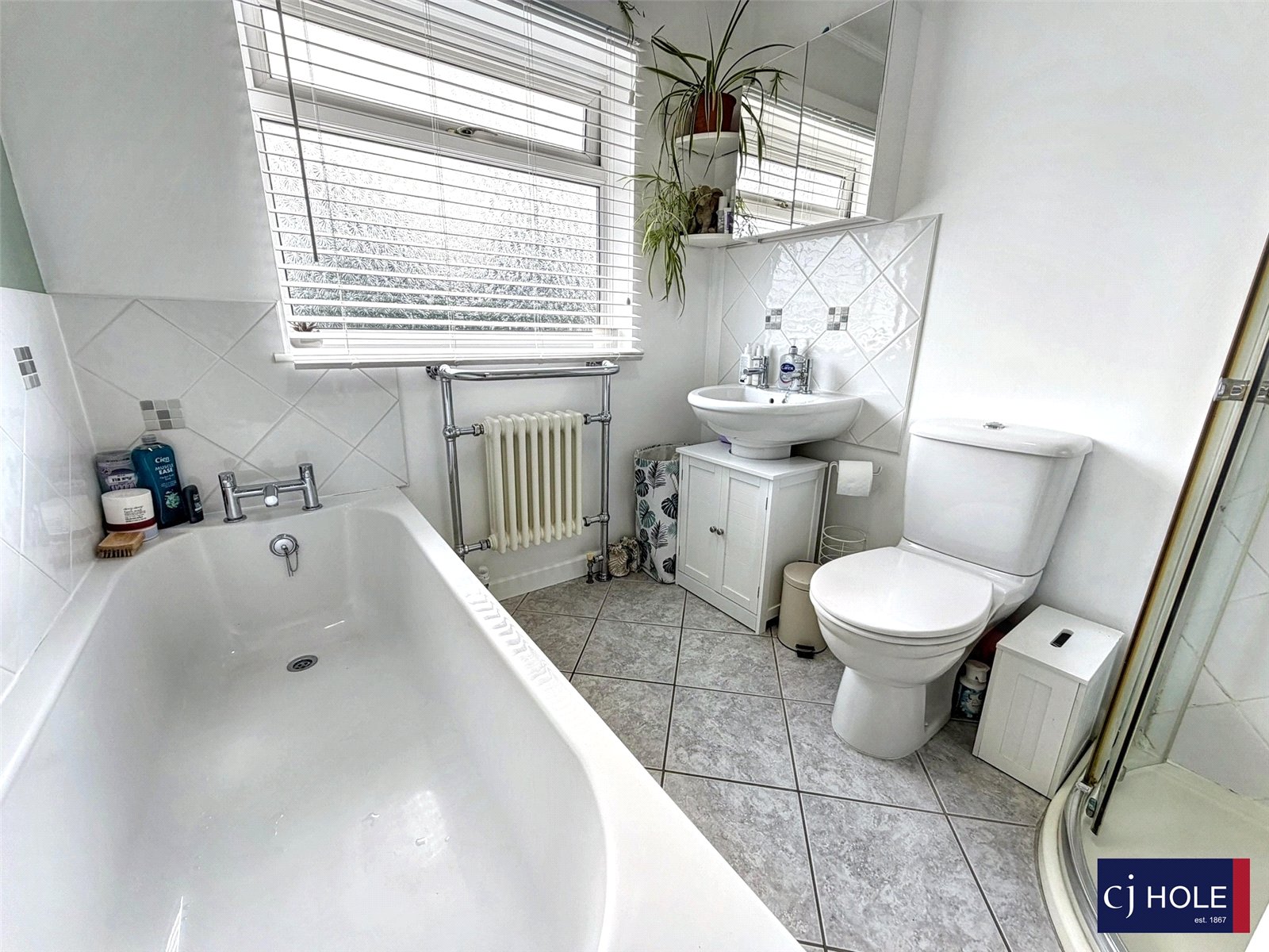 3 bedroom House for sale in Hucclecote