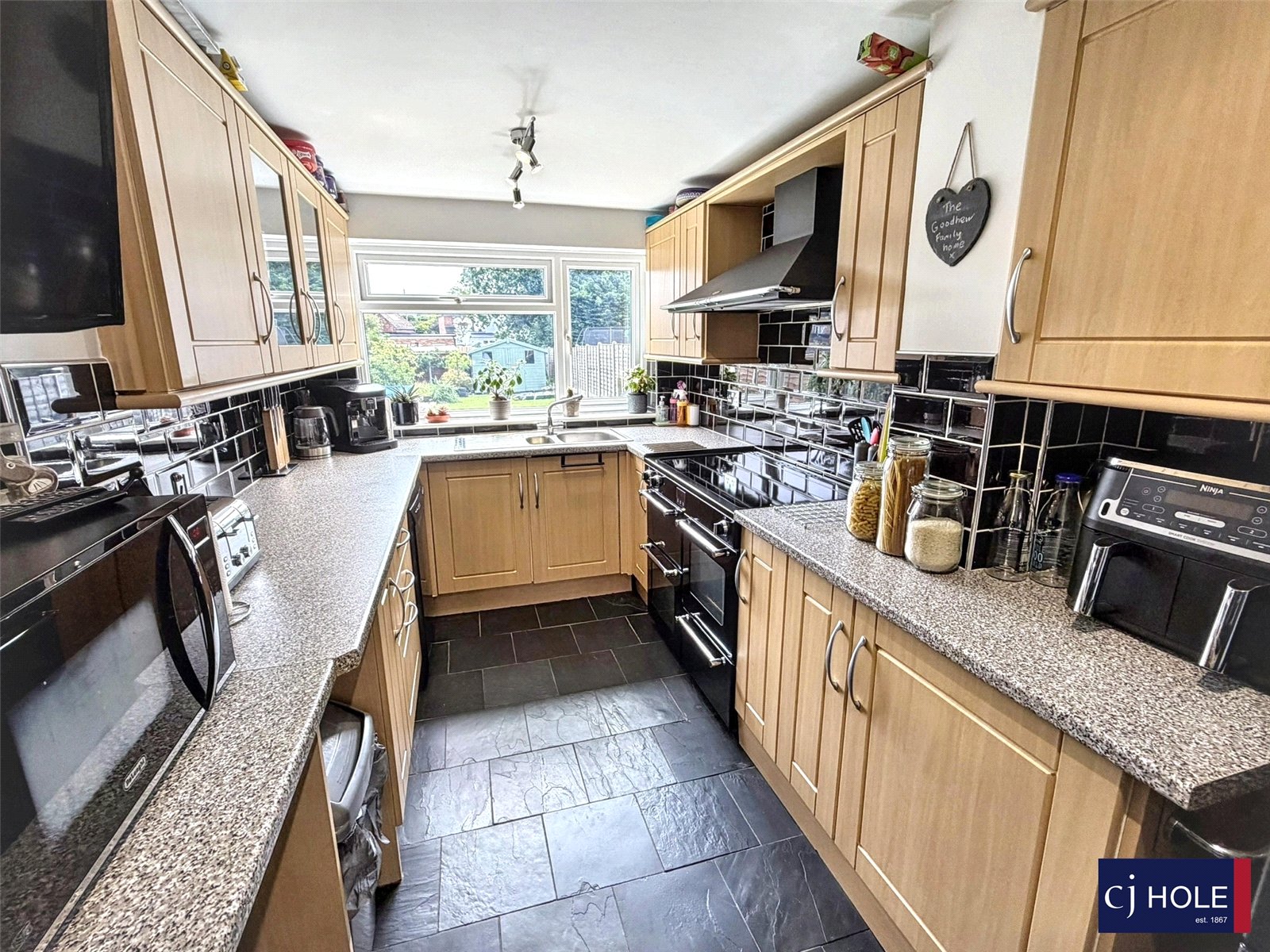 3 bedroom House for sale in Hucclecote