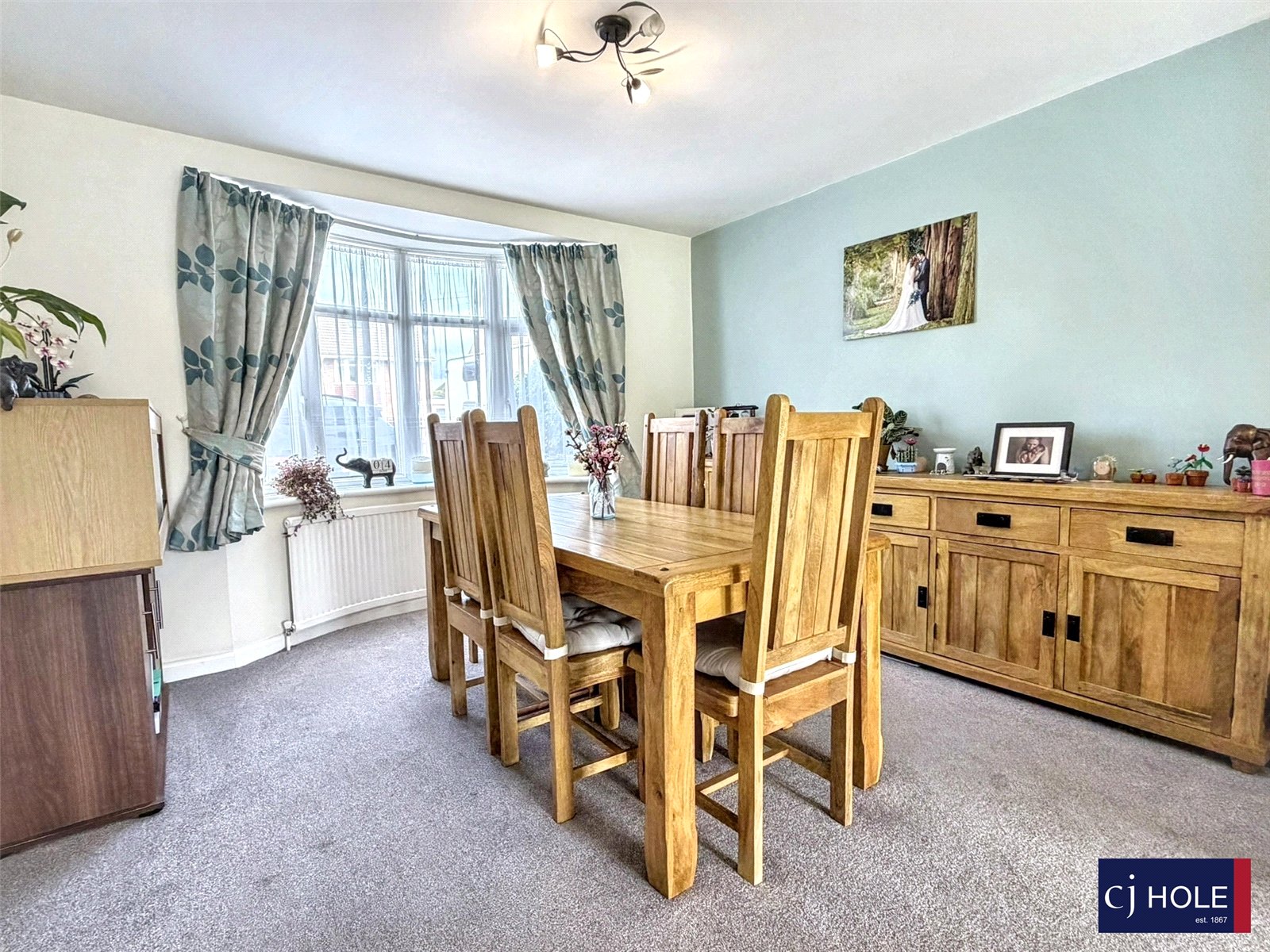 3 bedroom House for sale in Hucclecote