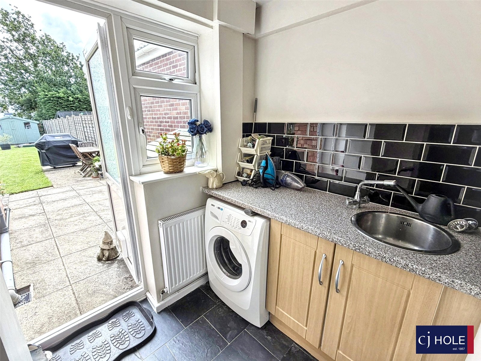 3 bedroom House for sale in Hucclecote