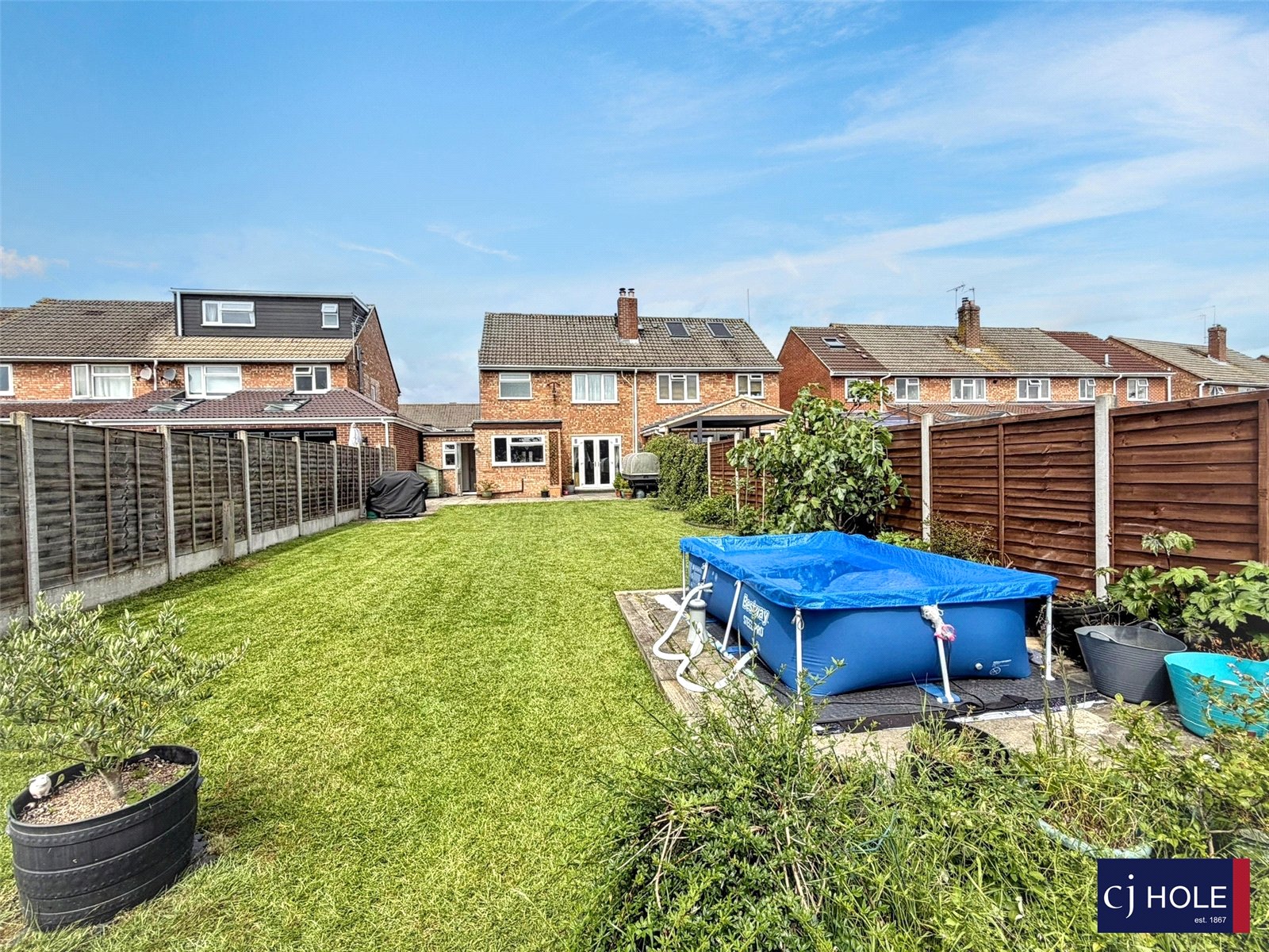3 bedroom House for sale in Hucclecote