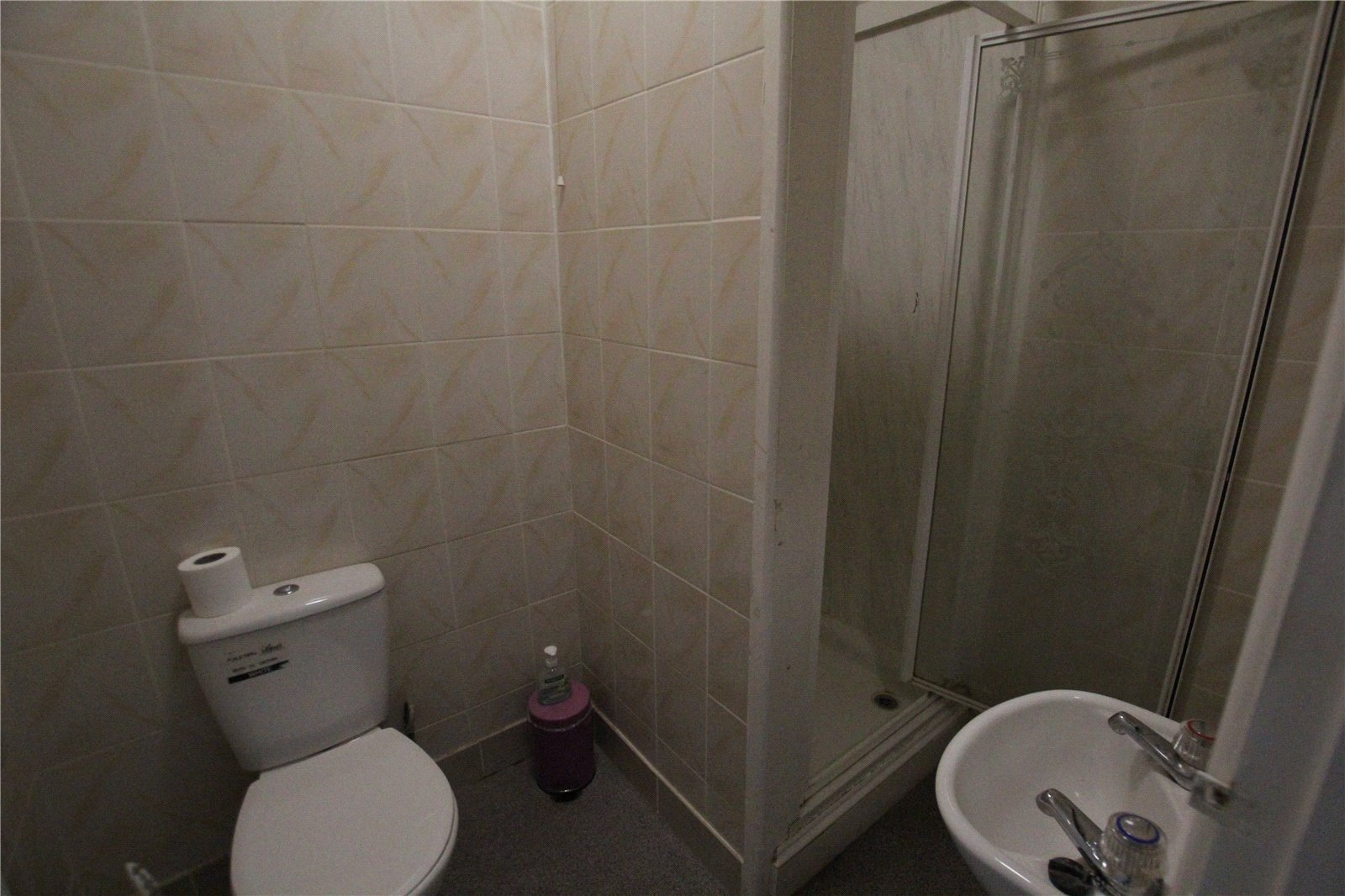 1 bedroom Property to let in Gloucester