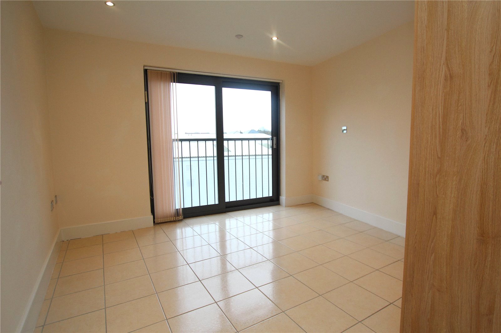 2 bedroom Flat to let in Gloucester Road, Cheltenham