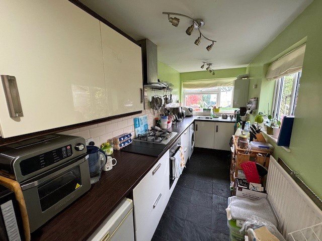 2 bedroom House to let in Gloucester