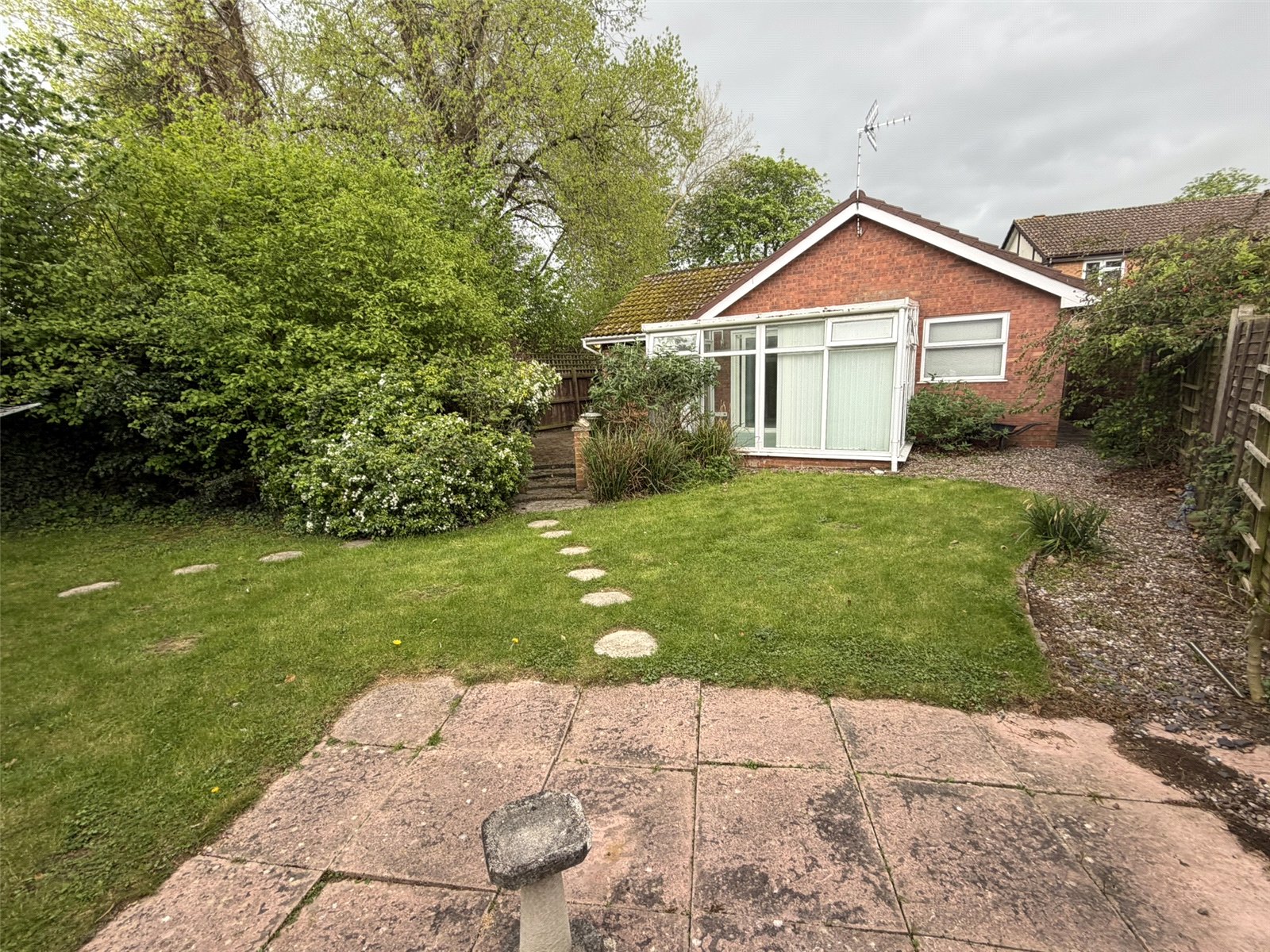 2 bedroom Bungalow to let in Barnwood, Gloucester