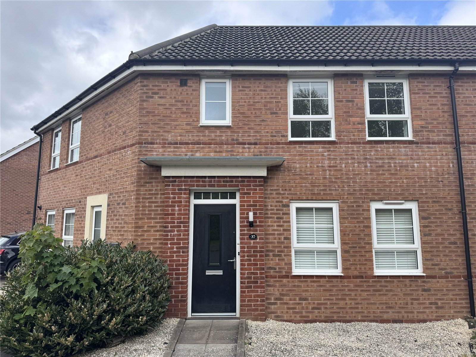 3 bedroom House to let in Hucclecote, Gloucester