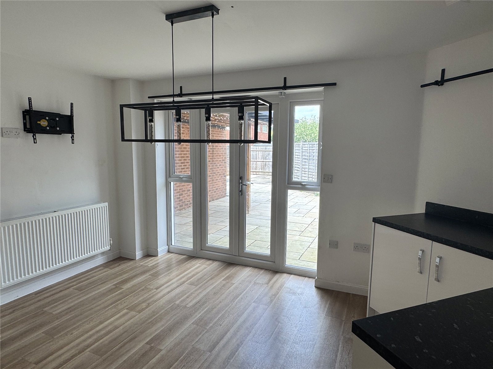 3 bedroom House to let in Hucclecote, Gloucester