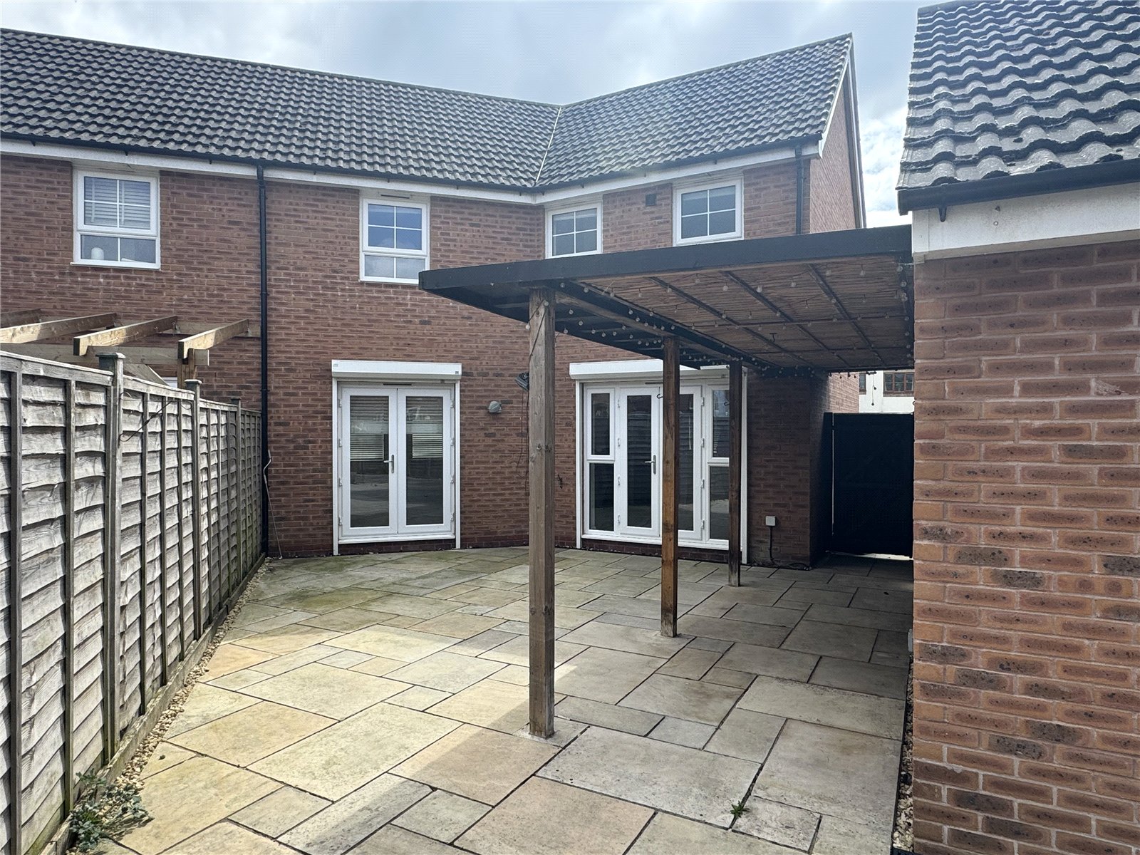 3 bedroom House to let in Hucclecote, Gloucester