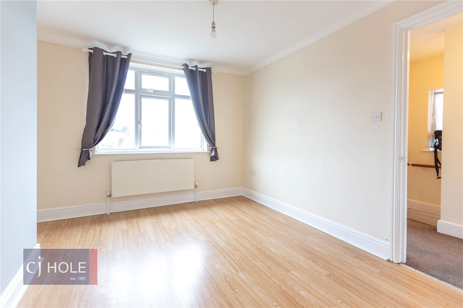 2 bedroom Flat to let in Kingswood, Bristol