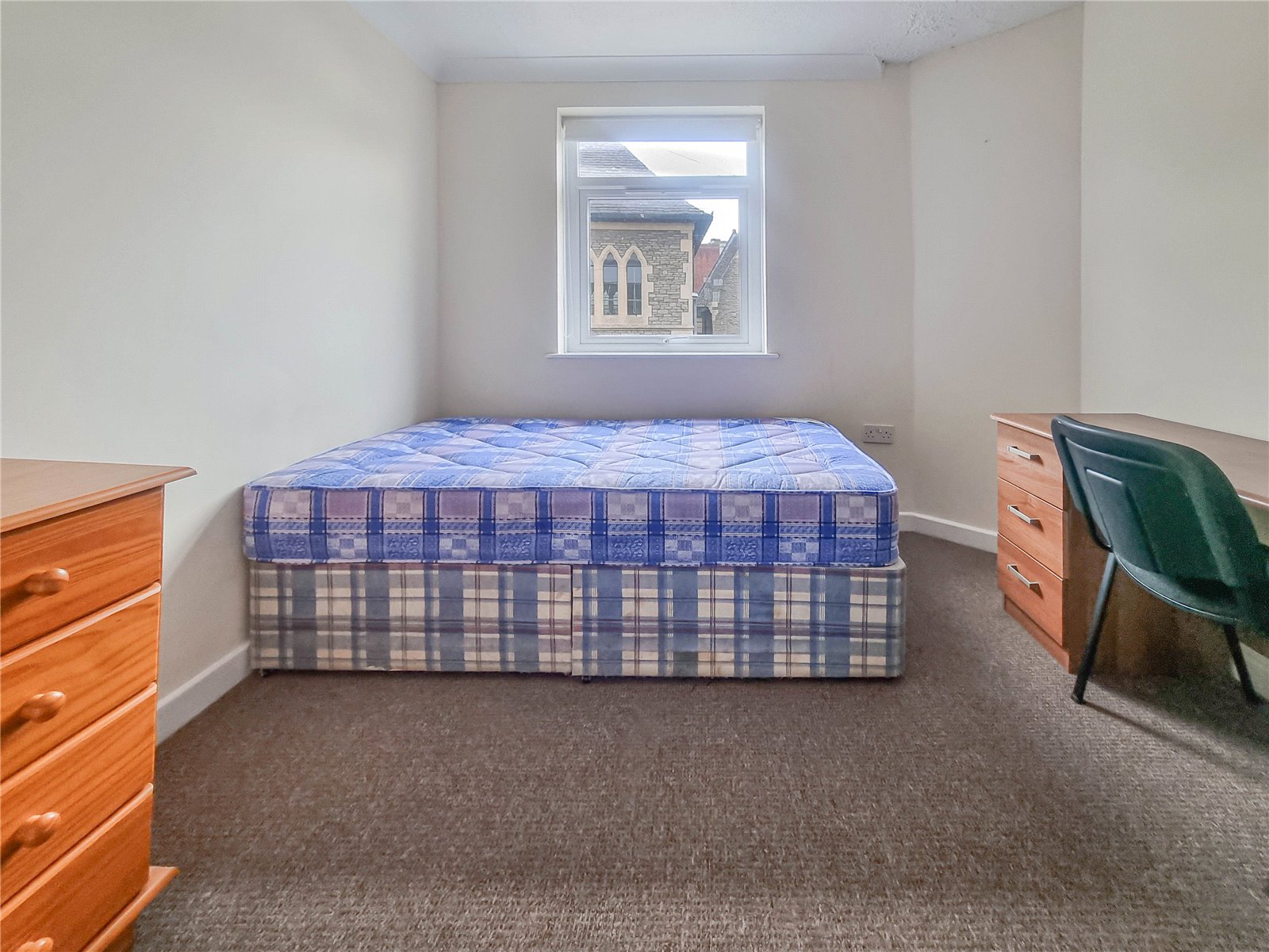 4 bedroom House to let in Fishponds, Bristol