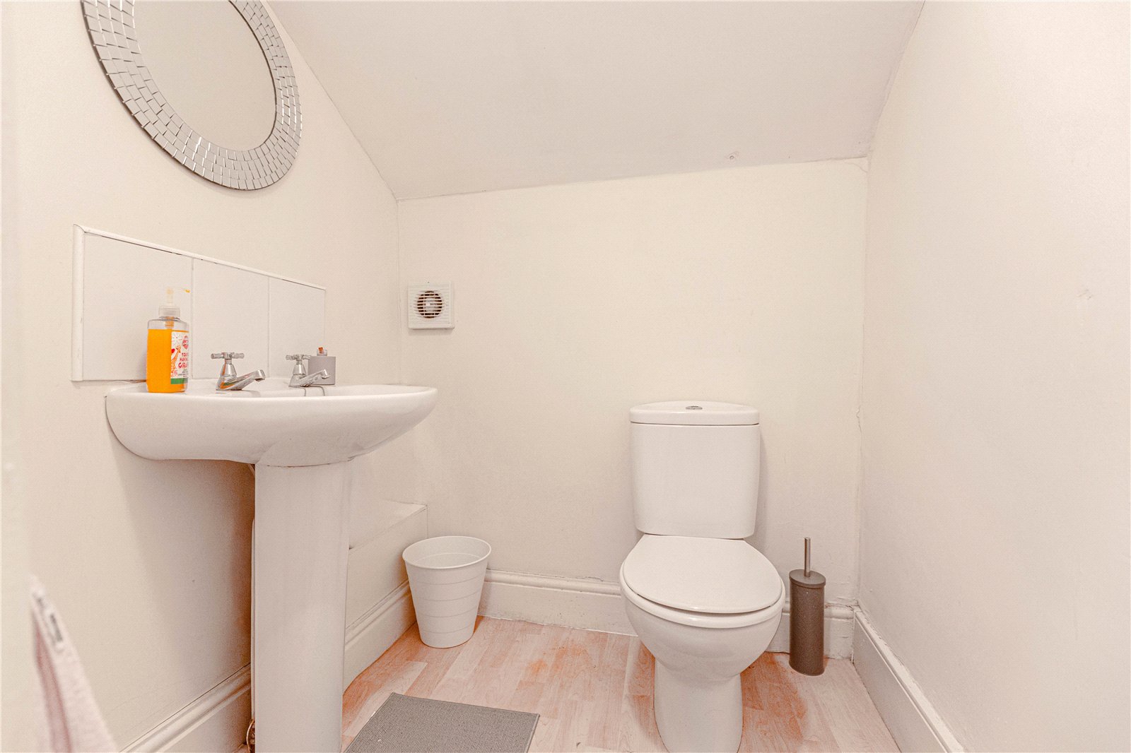 5 bedroom House to let in Staple Hill, Bristol