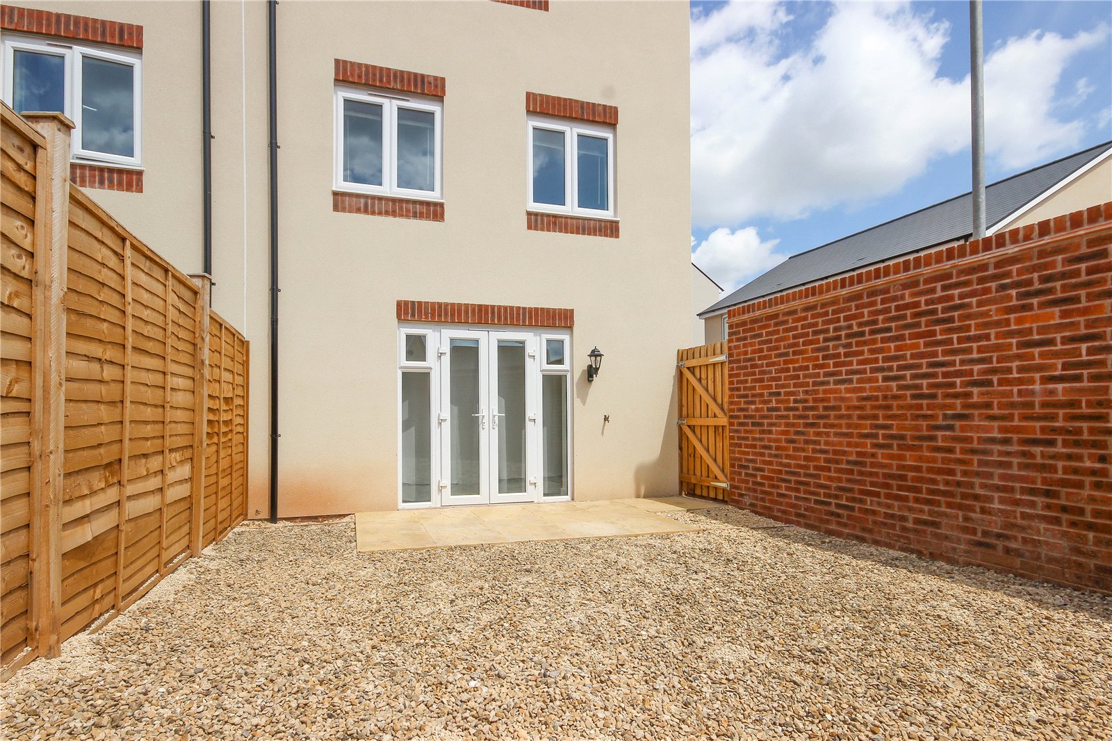 4 bedroom House to let in Stoke Gifford, Bristol
