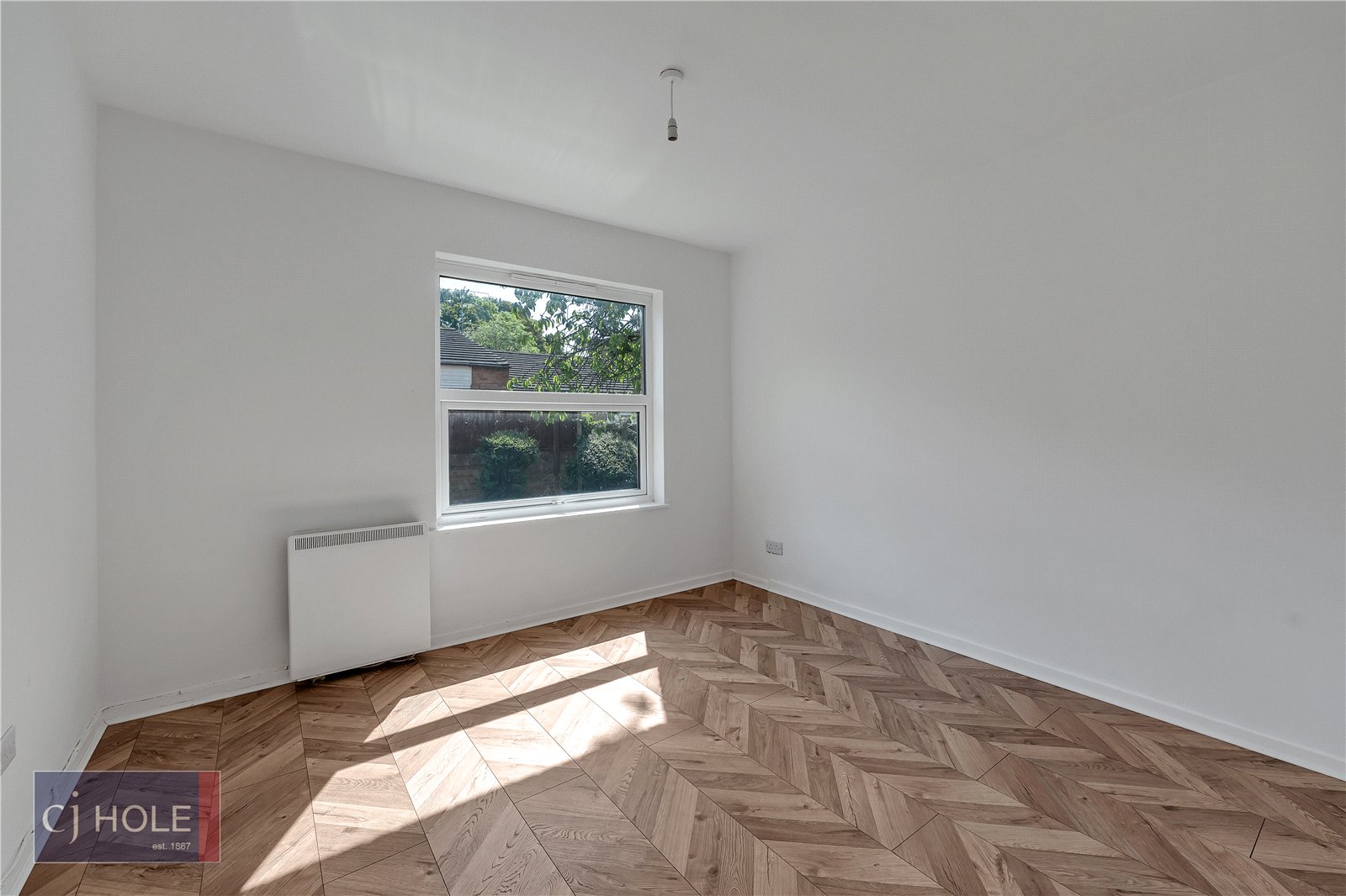 2 bedroom Flat to let in Bristol, Somerset