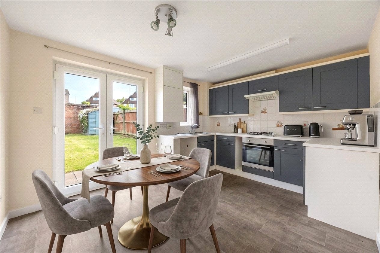2 bedroom House to let in Pucklechurch, Bristol