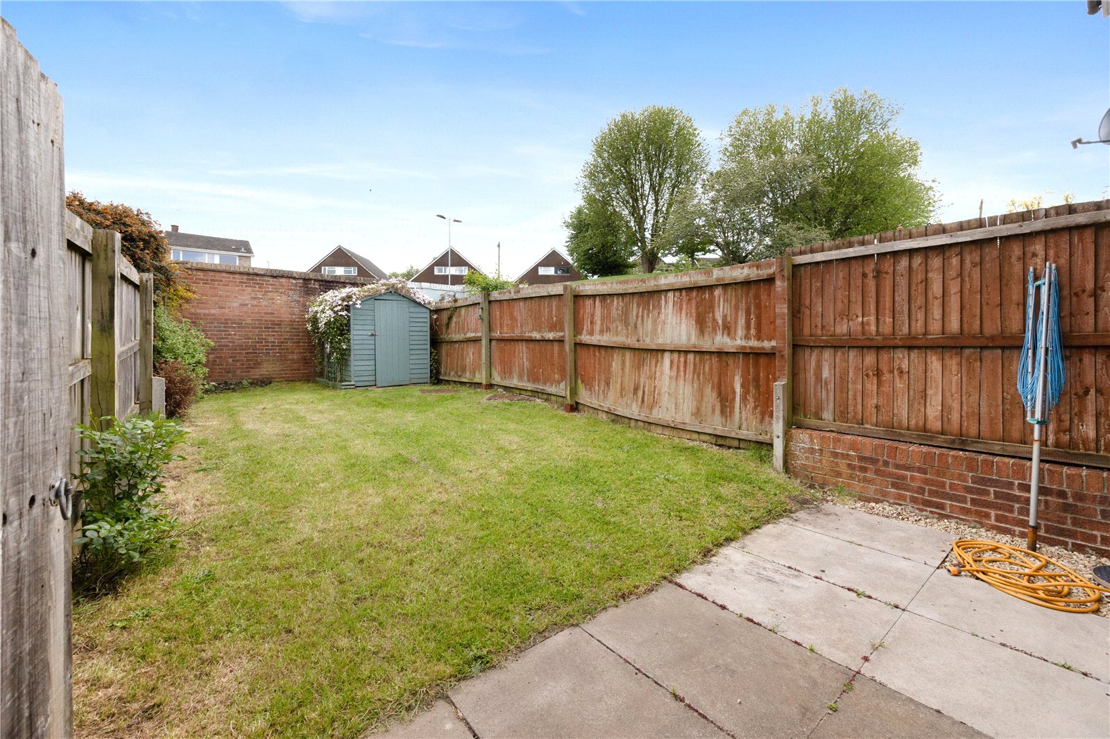 2 bedroom House to let in Pucklechurch, Bristol