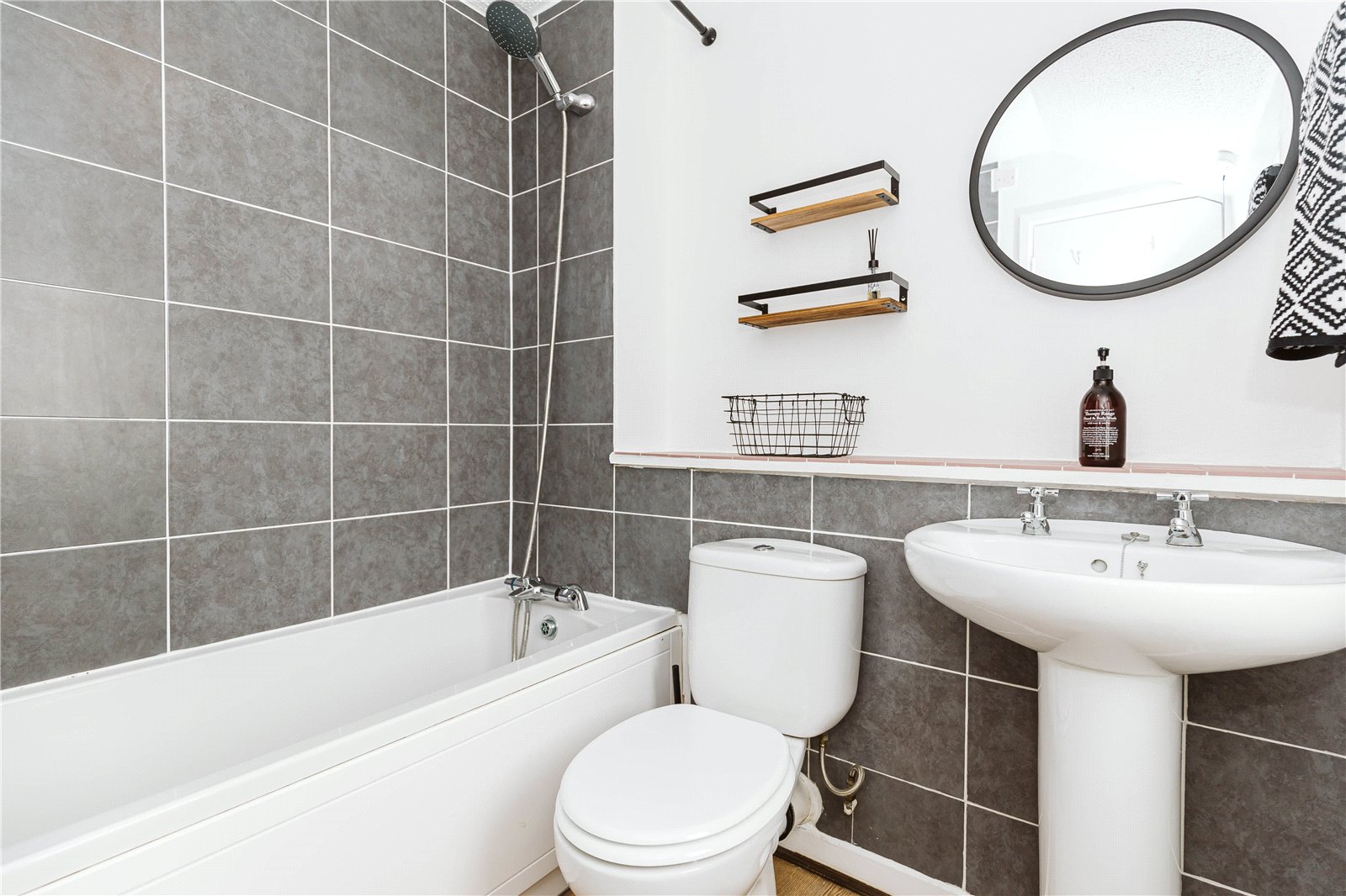 1 bedroom House to let in St. George, Bristol