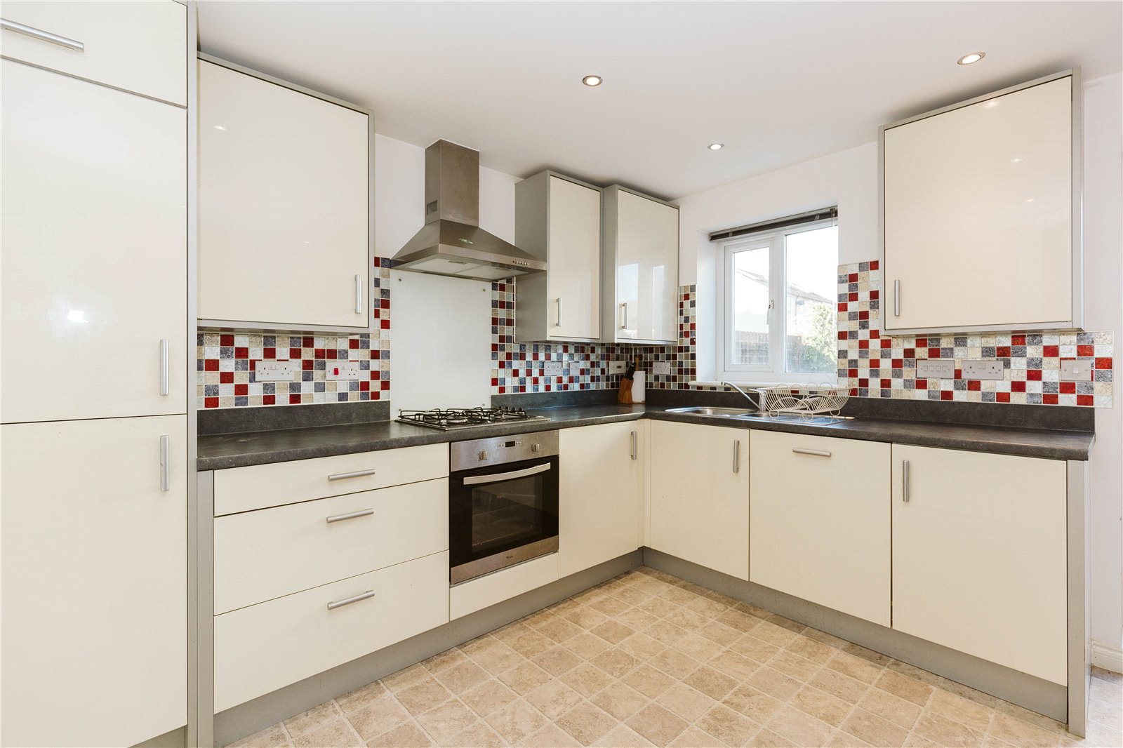 4 bedroom House to let in Cheswick Village, Bristol