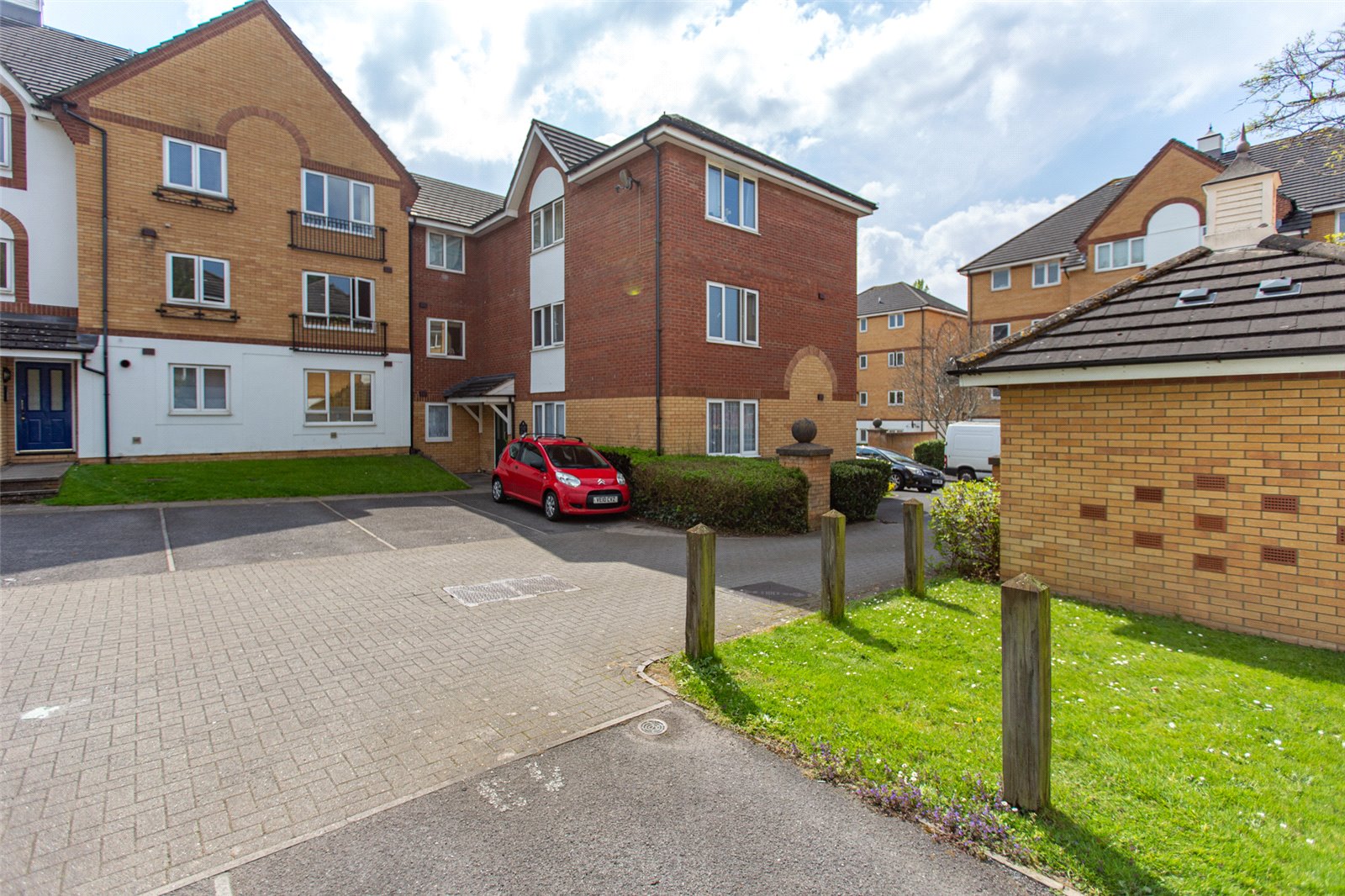 1 bedroom Flat to let in Crew's Hole, Bristol