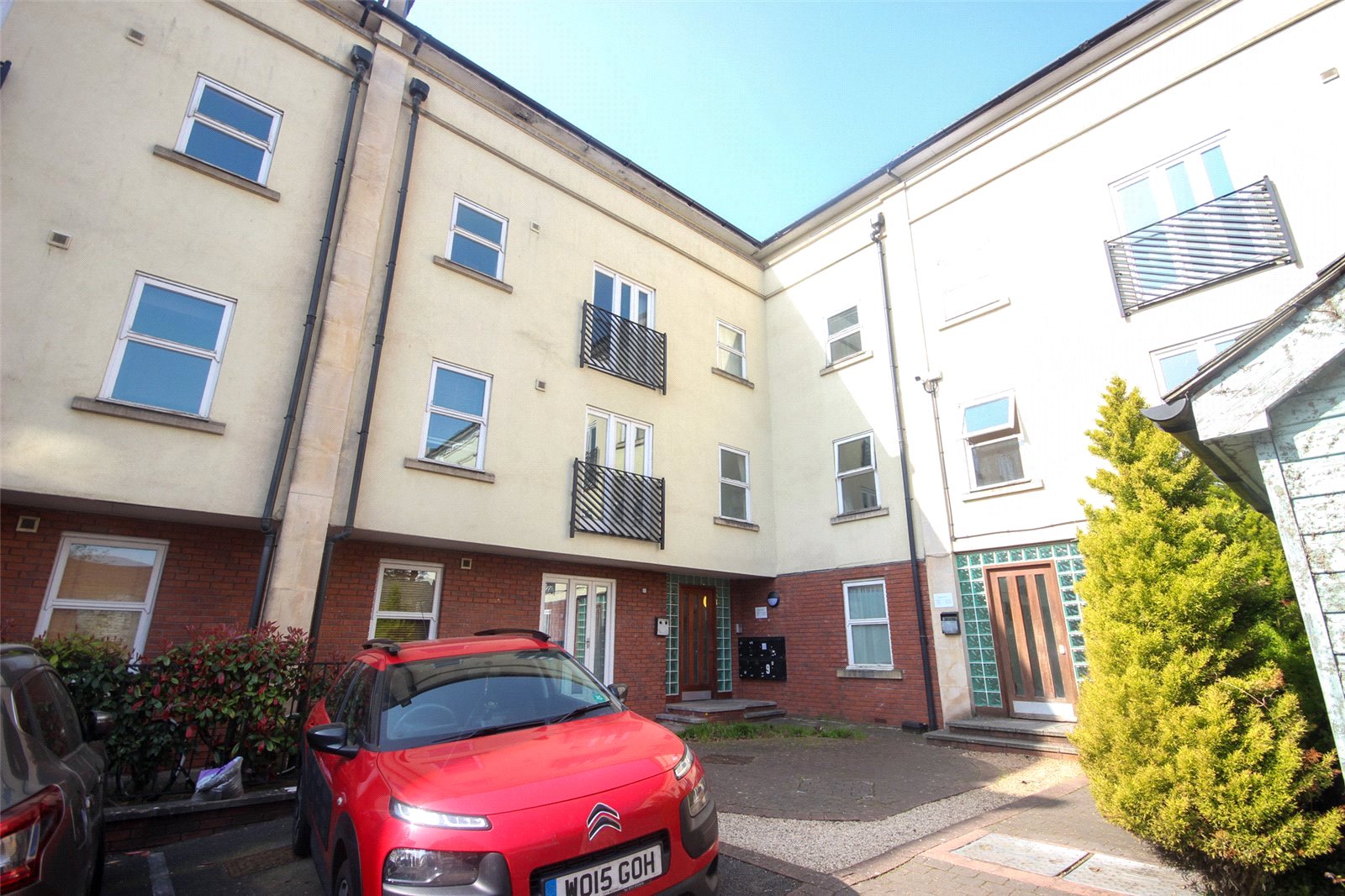 1 bedroom Flat to let in Waterloo Road, 24 Waterloo Road, Old Market, Bristol