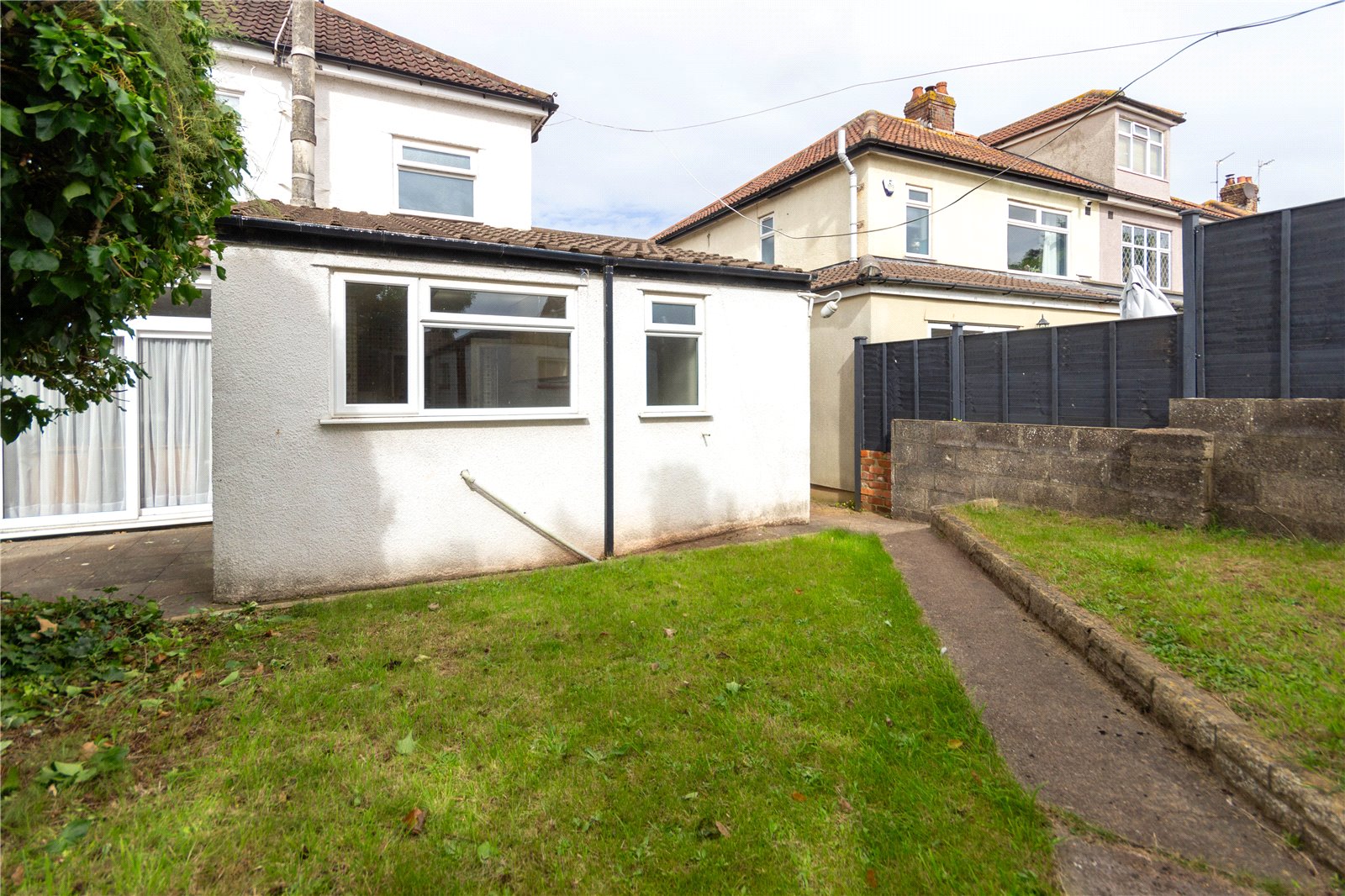 4 bedroom House to let in Frenchay, Bristol