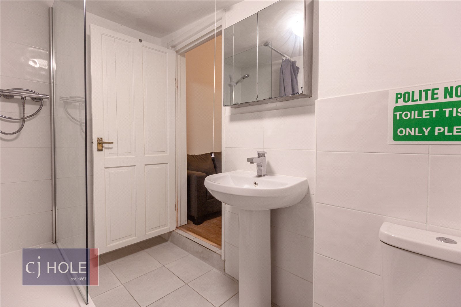 6 bedroom House to let in Fishponds, Bristol