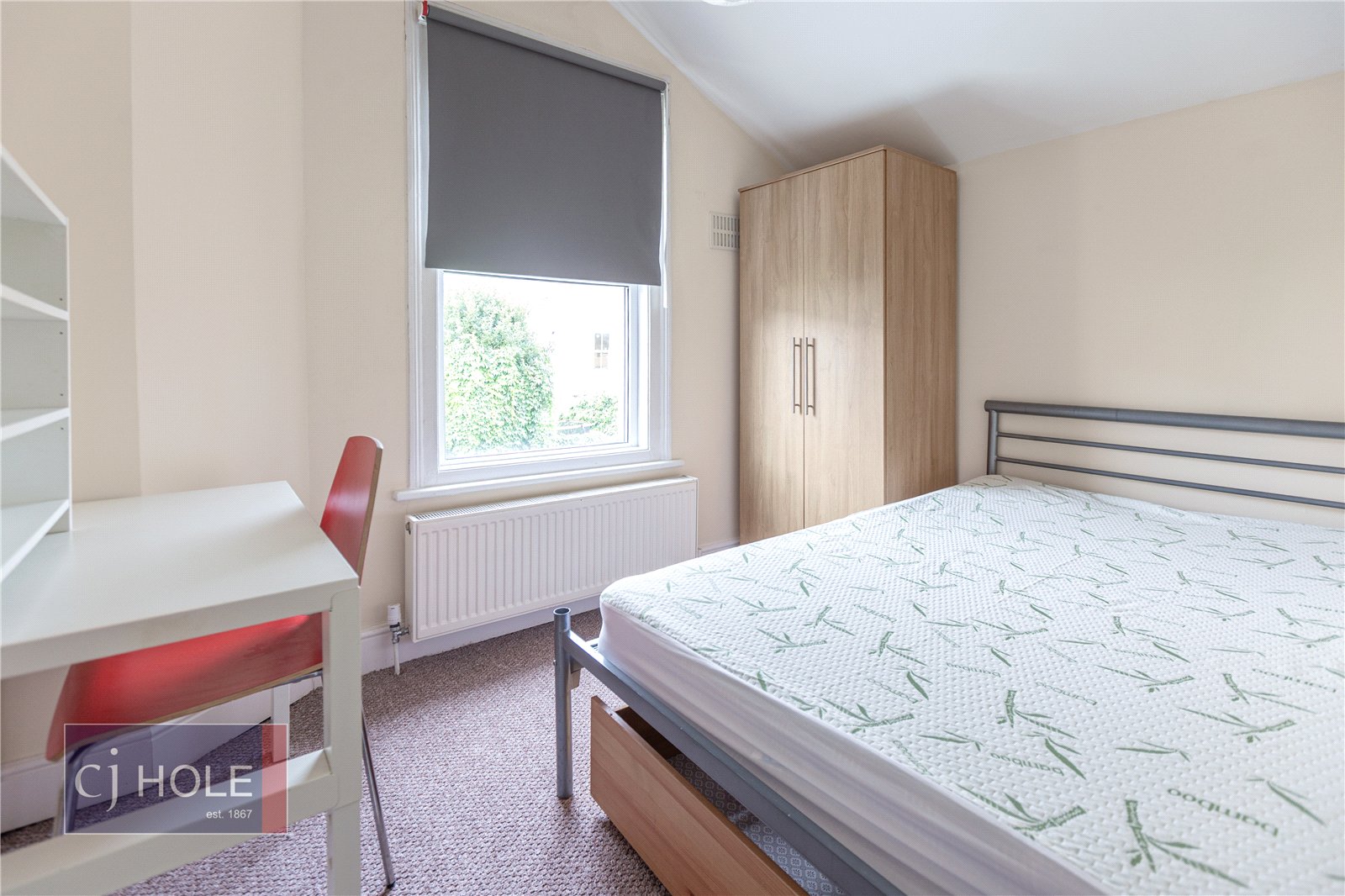 6 bedroom House to let in Fishponds, Bristol