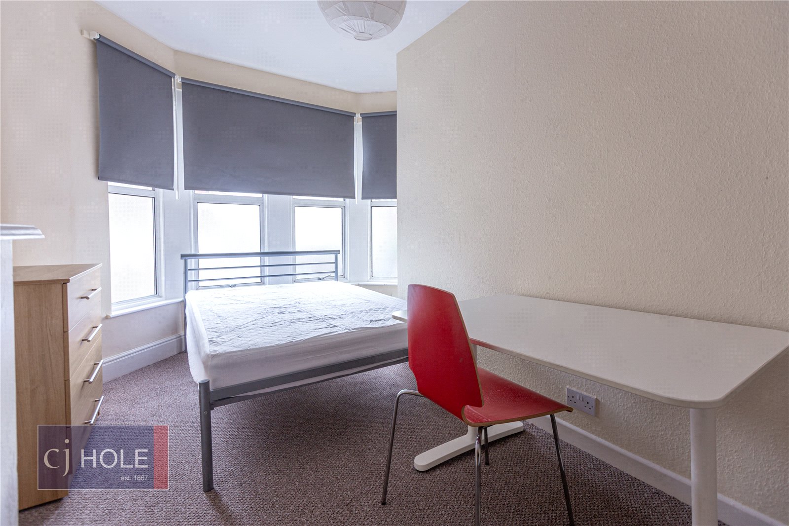 6 bedroom House to let in Fishponds, Bristol