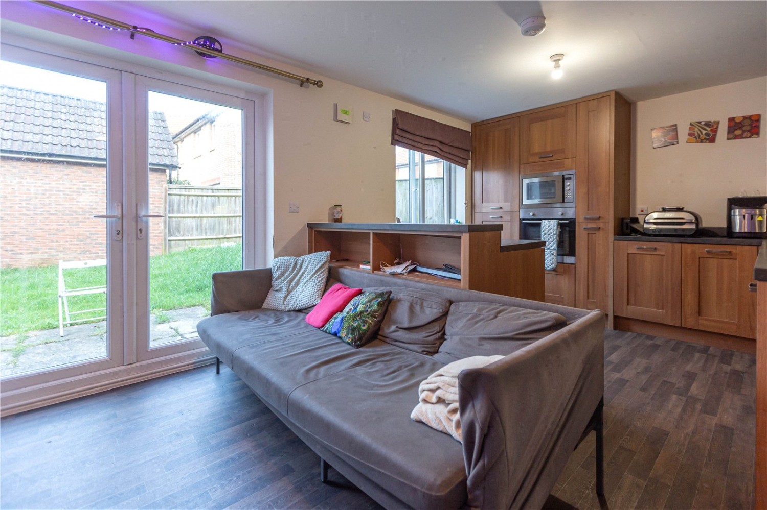 Cheswick Village, Bristol