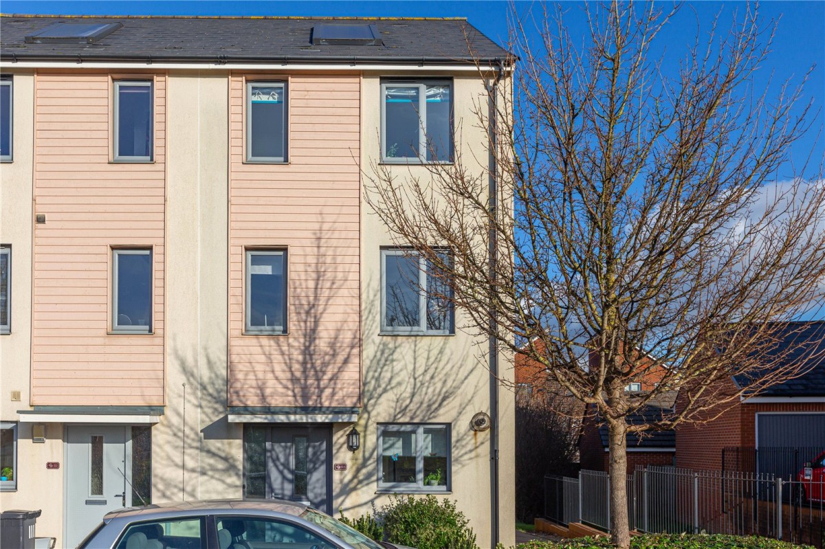 Cheswick Village, Bristol