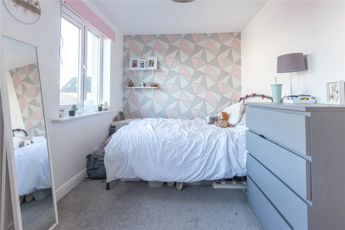 Cheswick Village, Bristol