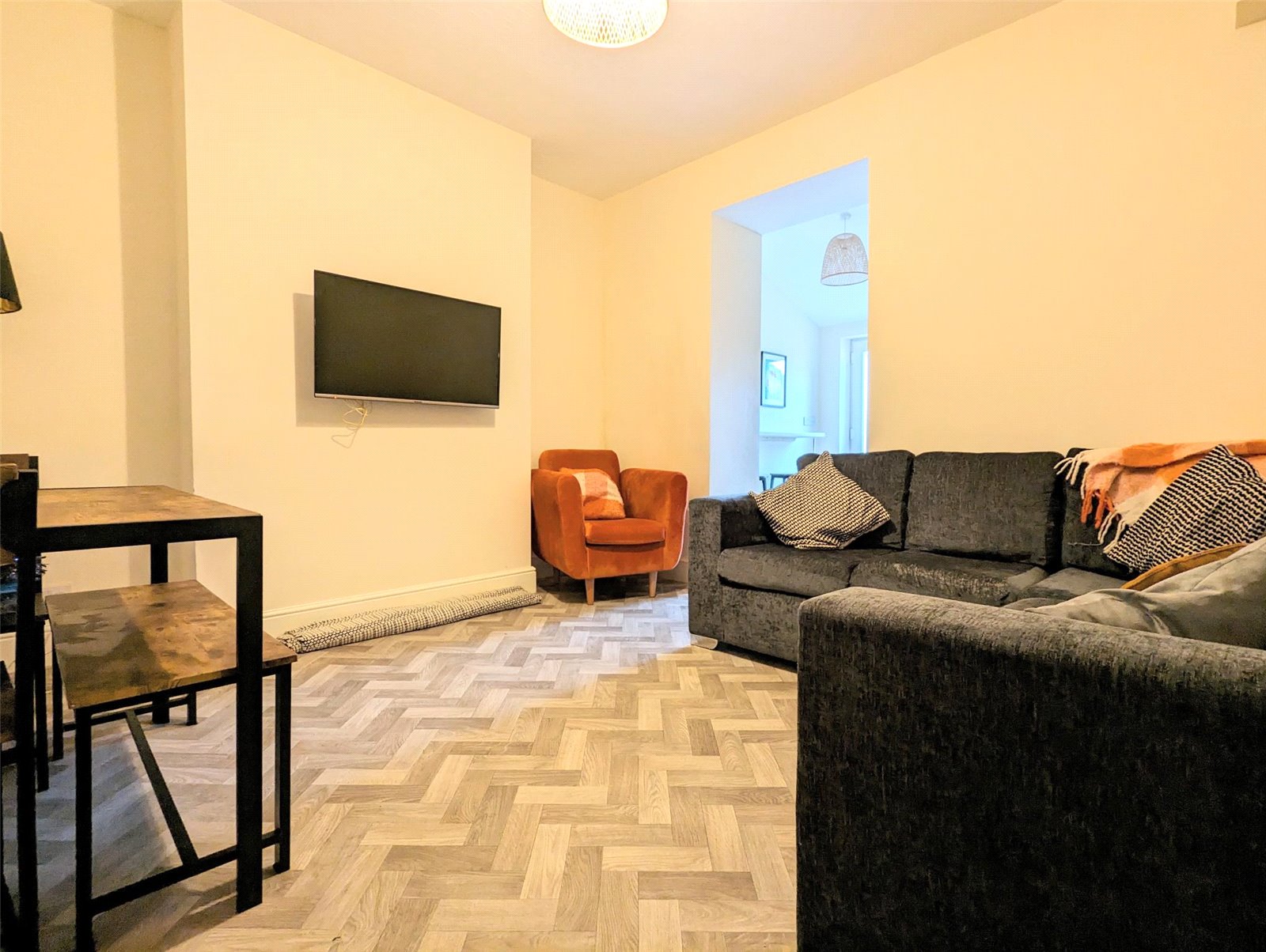 4 bedroom House to let in Fishponds, Bristol
