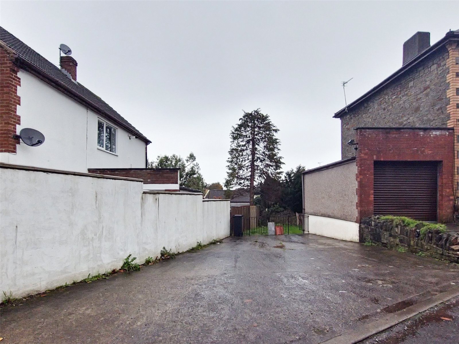 1 bedroom Flat to let in Bristol, Somerset