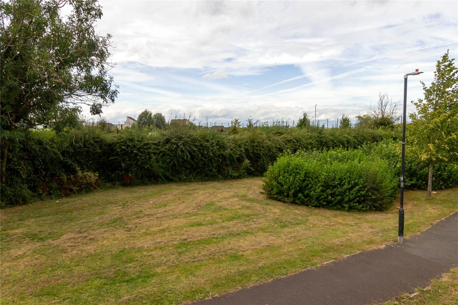 Cheswick Village, Bristol