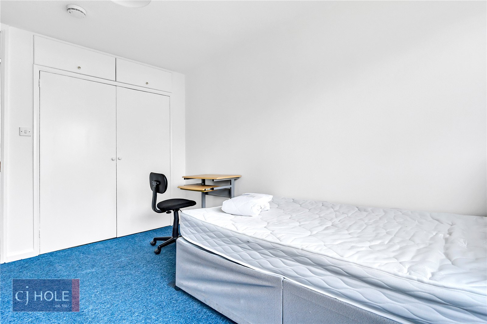 5 bedroom House to let in Stapleton, Bristol
