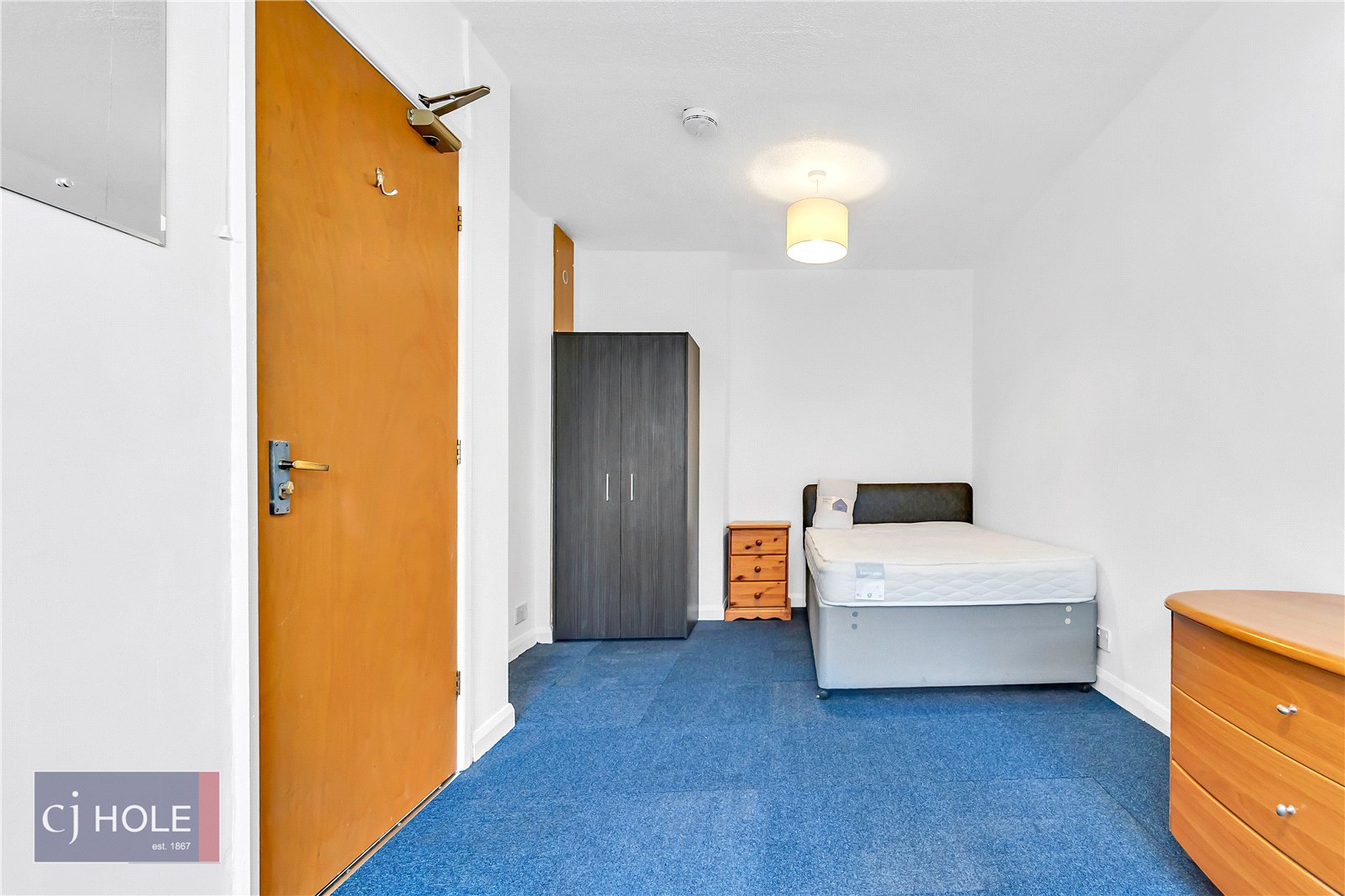 5 bedroom House to let in Stapleton, Bristol