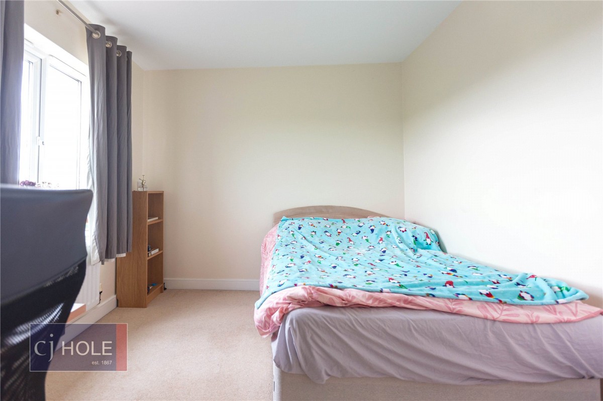 Cheswick Village, Bristol