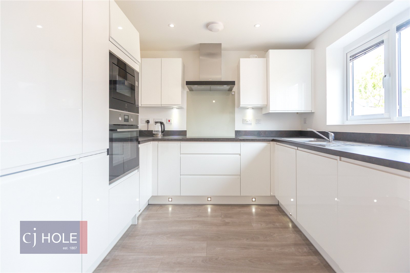 4 bedroom House to let in Stoke Gifford, Bristol