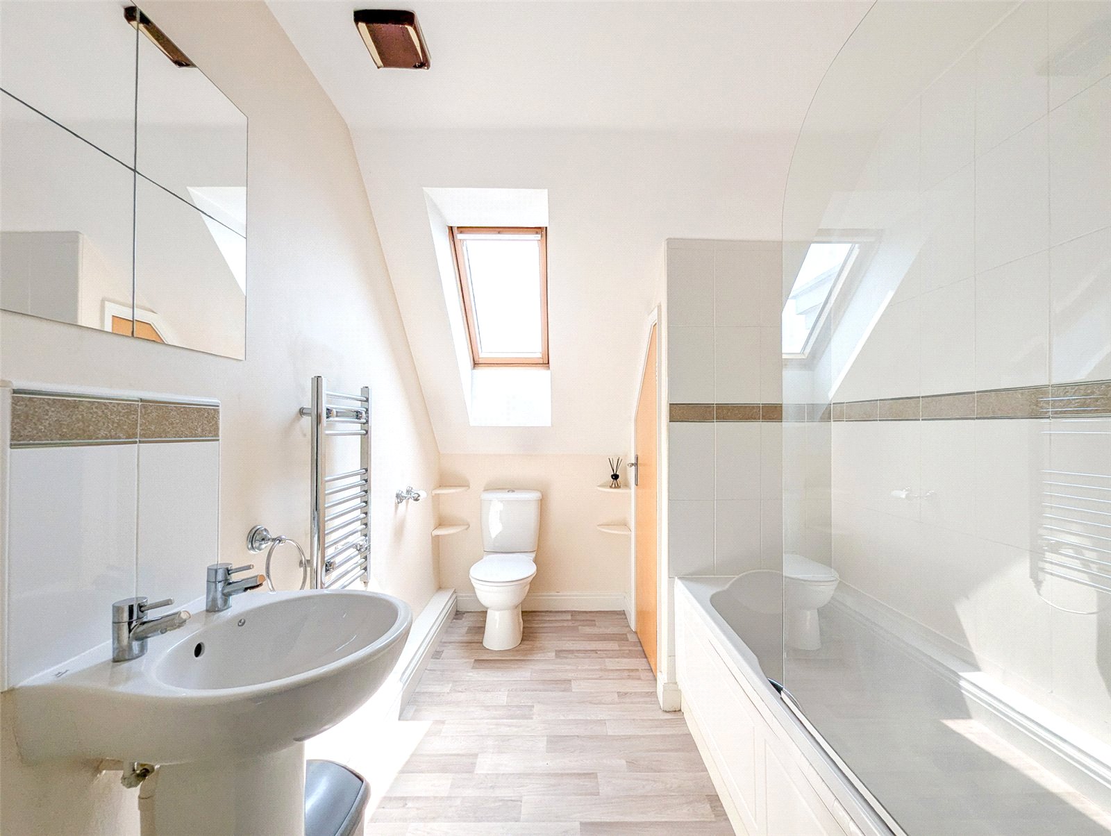 1 bedroom Flat to let in Kingswood, Bristol