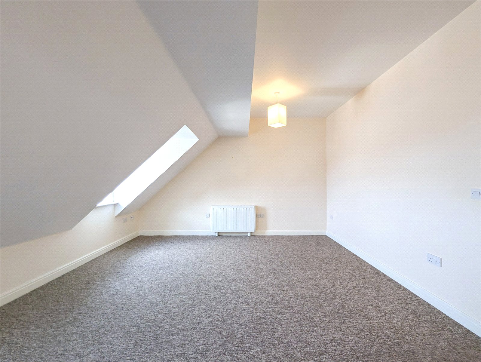 1 bedroom Flat to let in Kingswood, Bristol