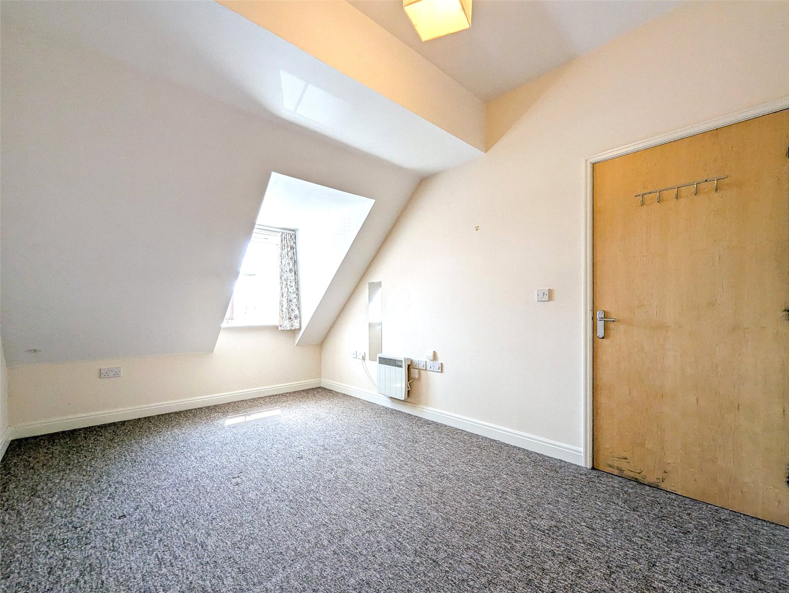 1 bedroom Flat to let in Kingswood, Bristol