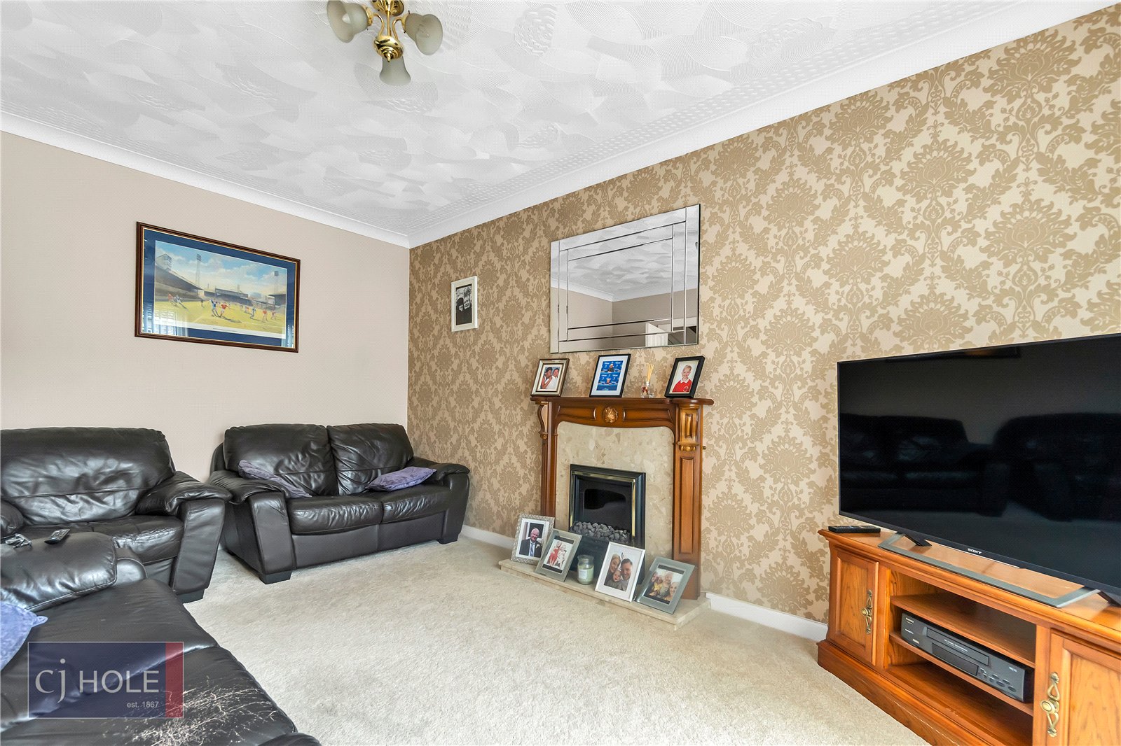 3 bedroom House to let in Bristol, Gloucestershire