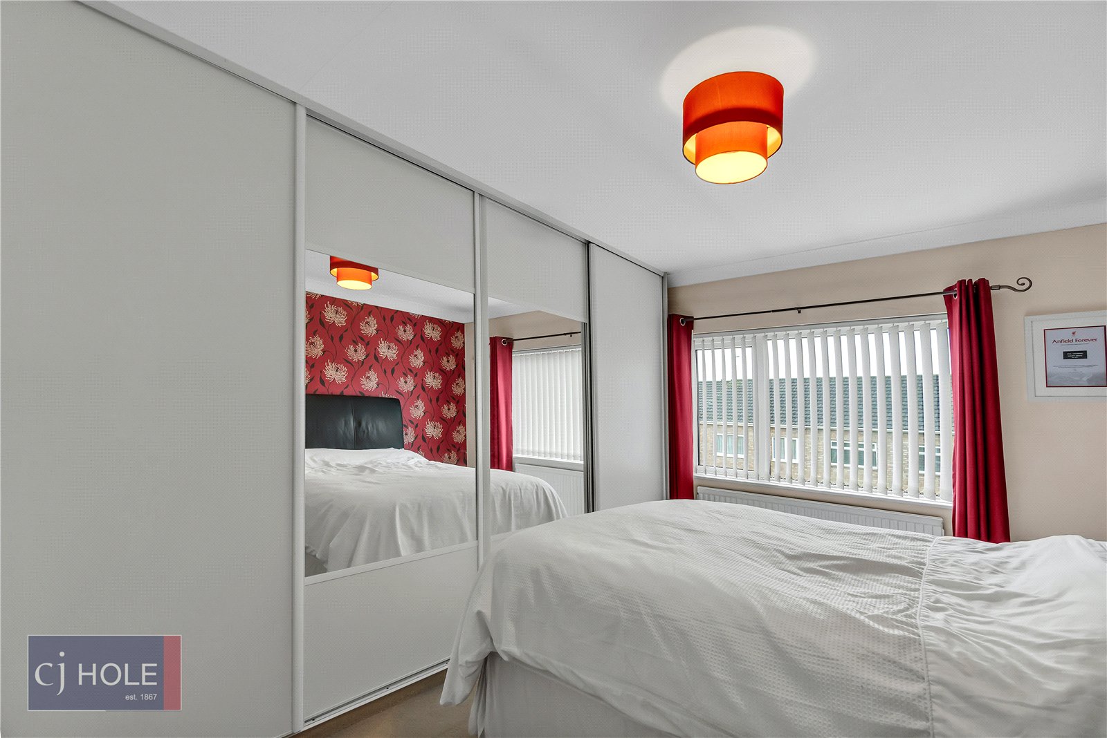 3 bedroom House to let in Bristol, Gloucestershire